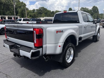 2026 Ford Super Duty F-450 Platinum