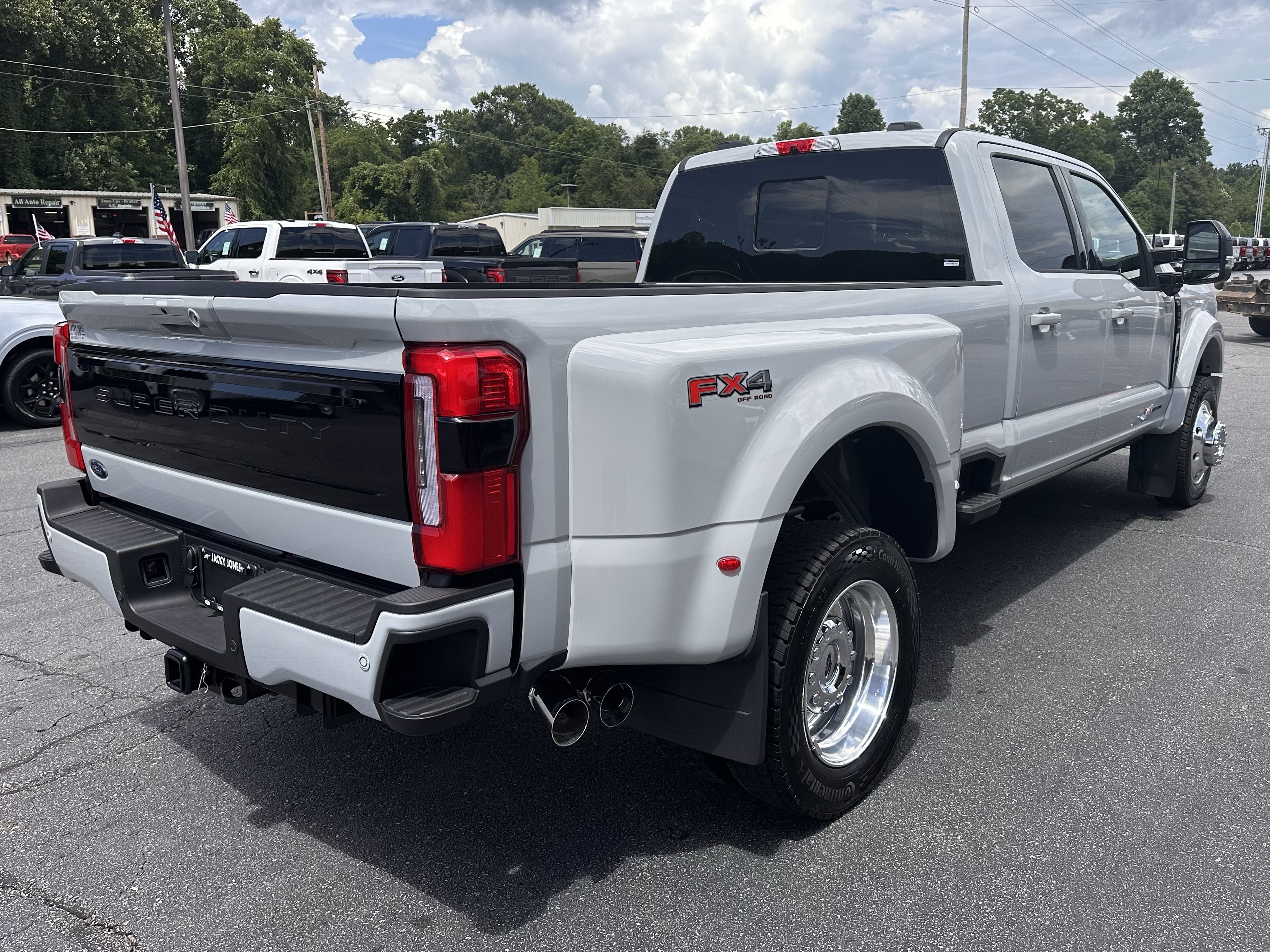 2026 Ford Super Duty F-450 Platinum