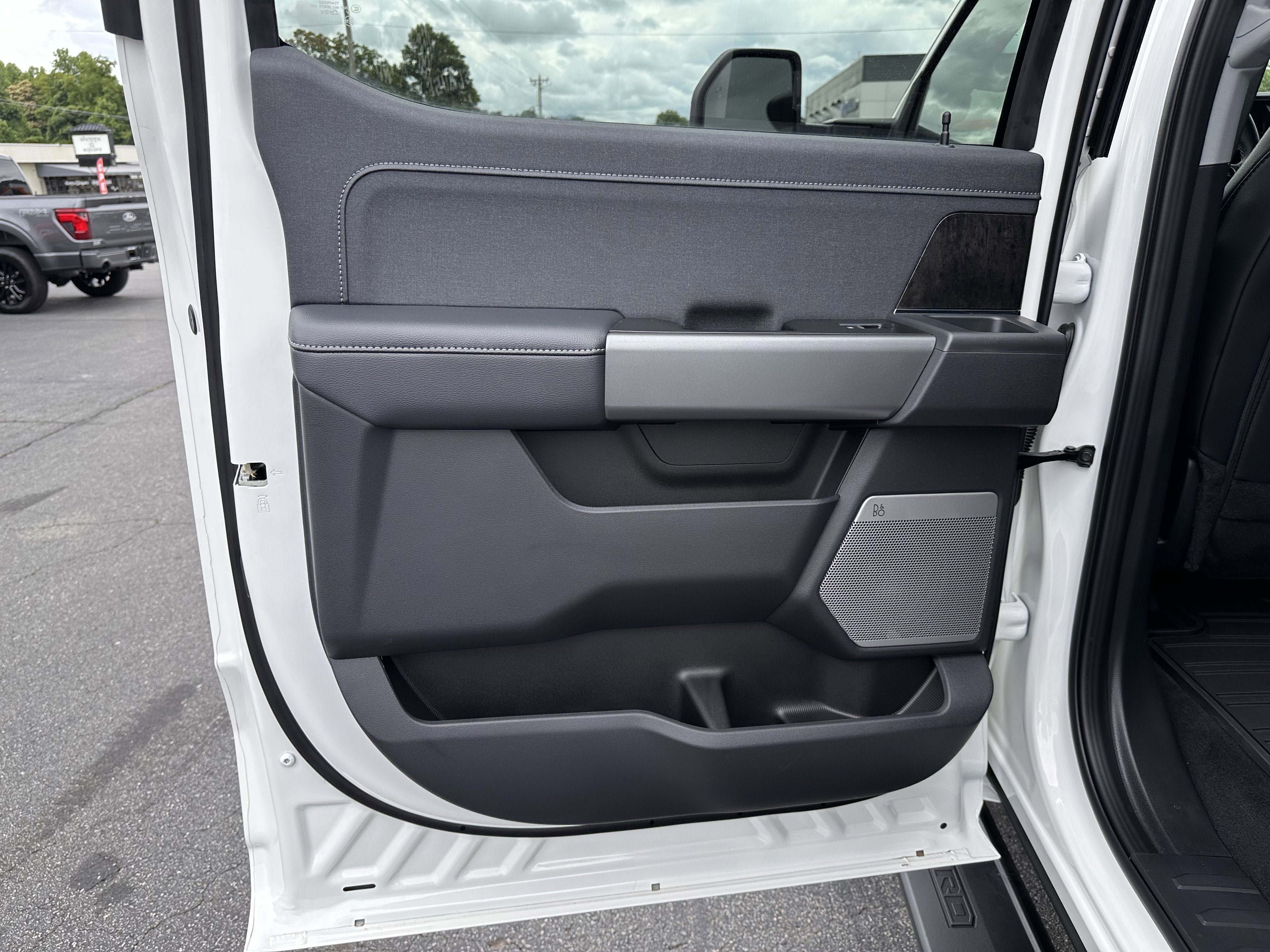 2026 Ford Super Duty F-450 LARIAT