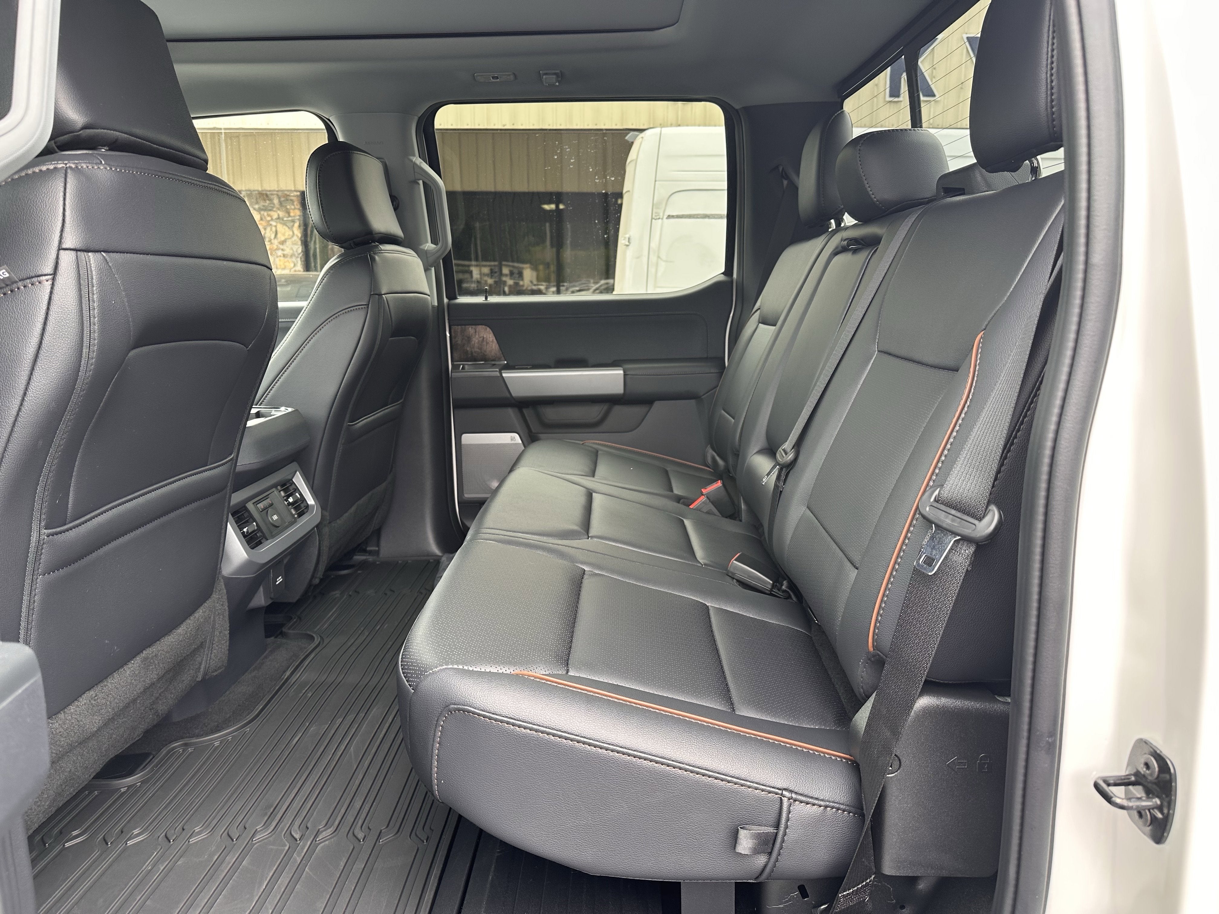 2026 Ford Super Duty F-450 LARIAT