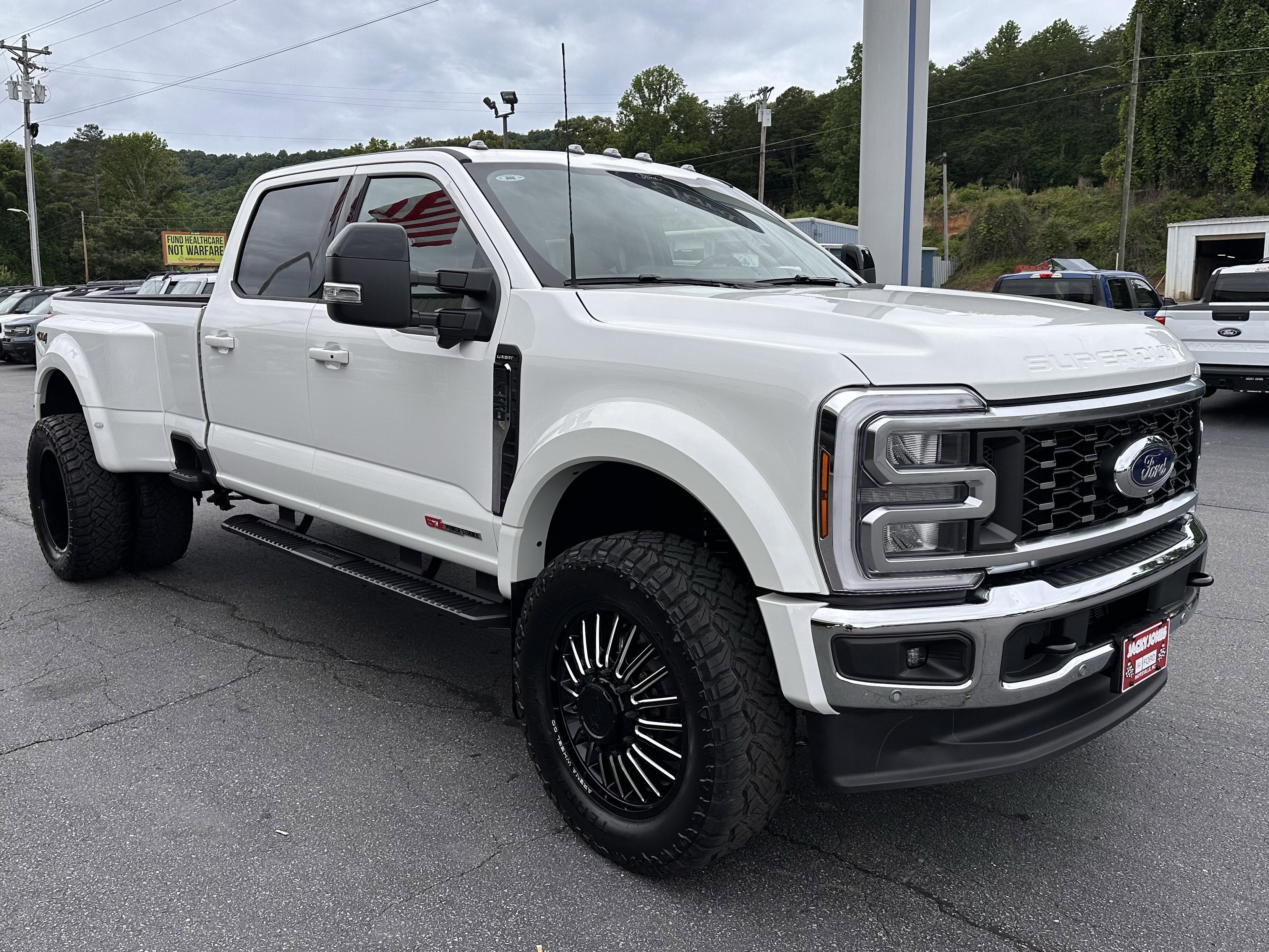 2026 Ford Super Duty F-450 LARIAT