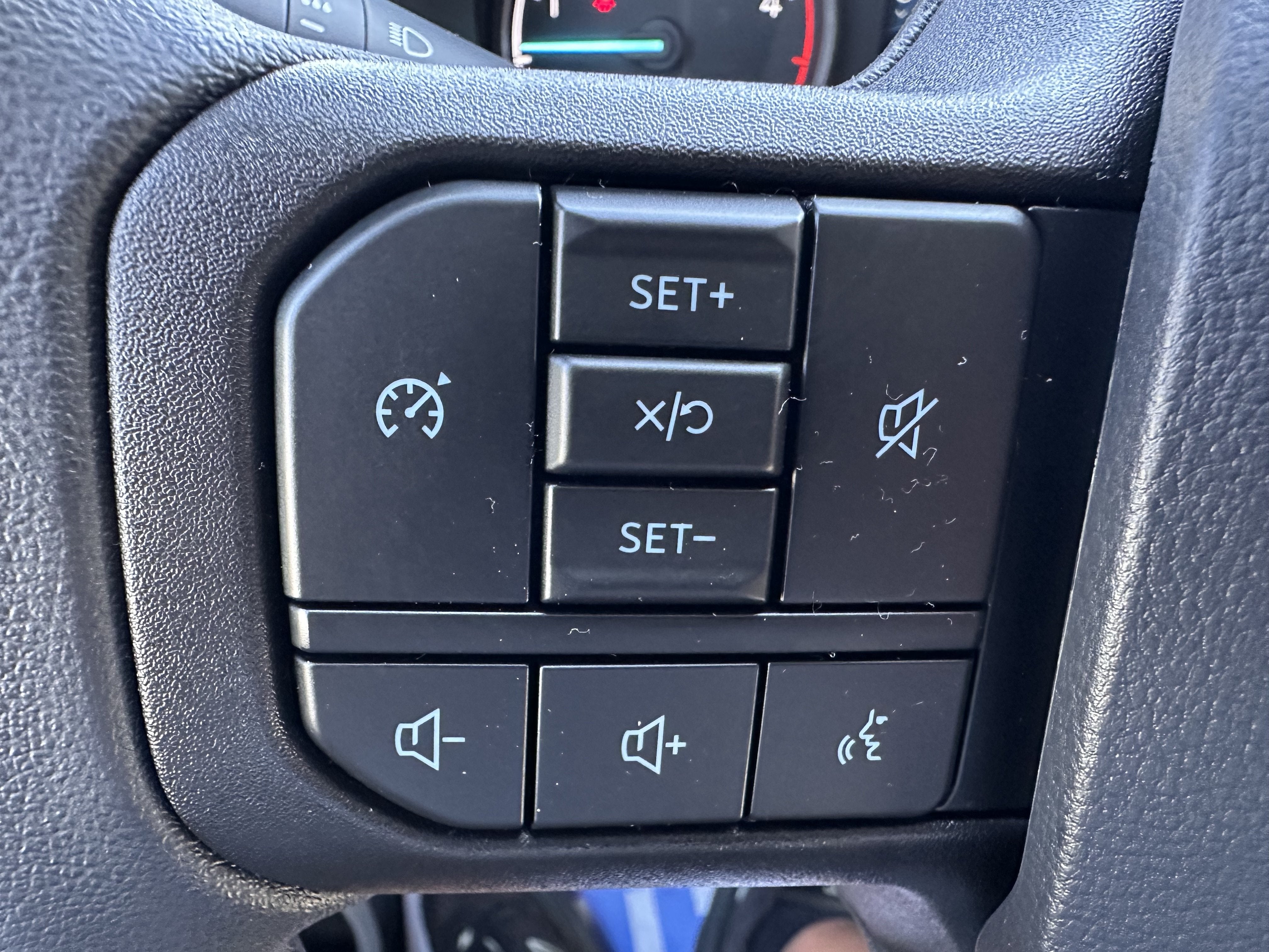 2027 Ford Super Duty F-450 DRW XL