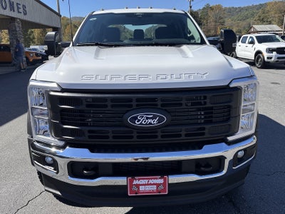2027 Ford Super Duty F-450 DRW XL