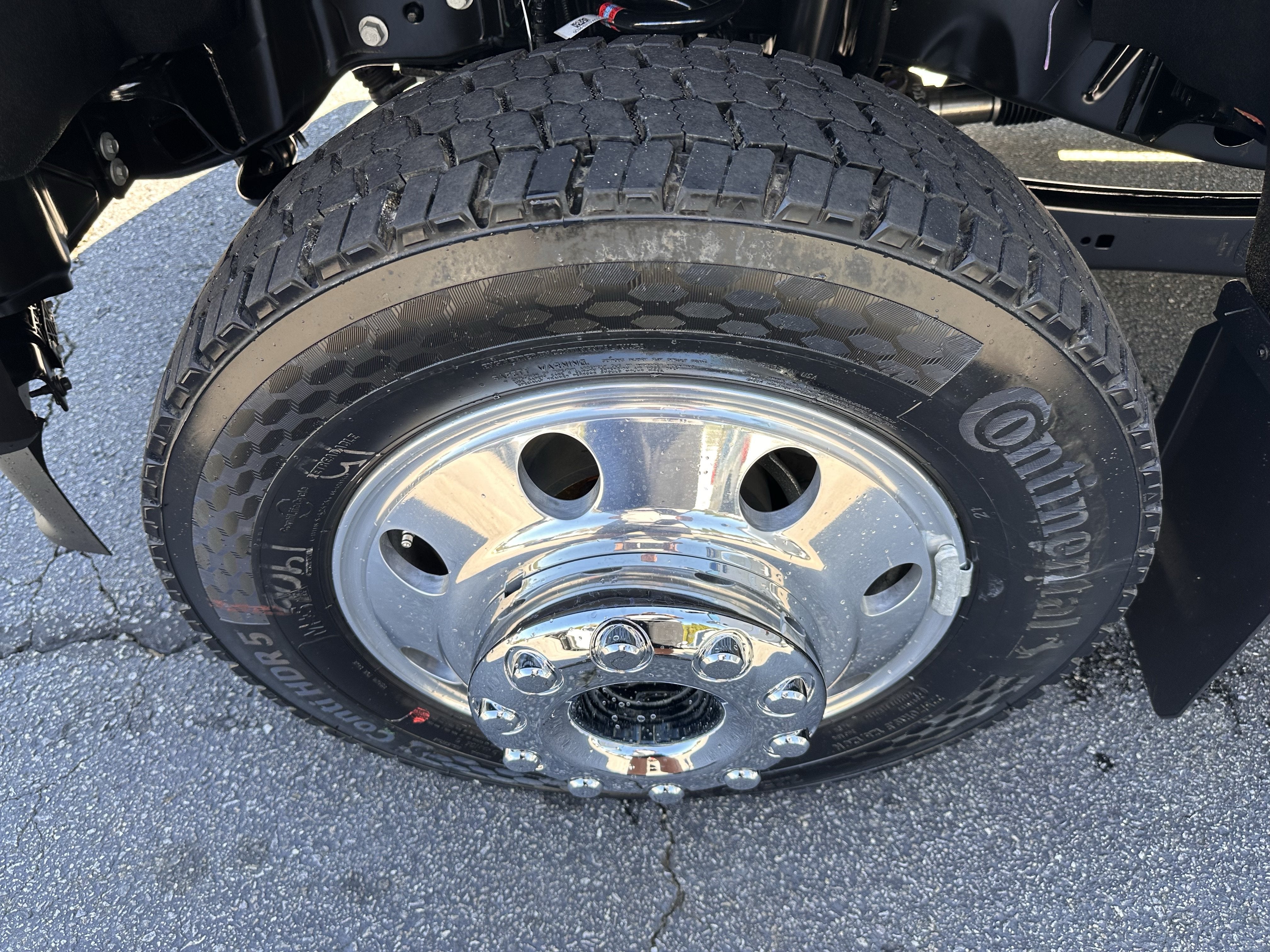 2027 Ford Super Duty F-450 DRW XL