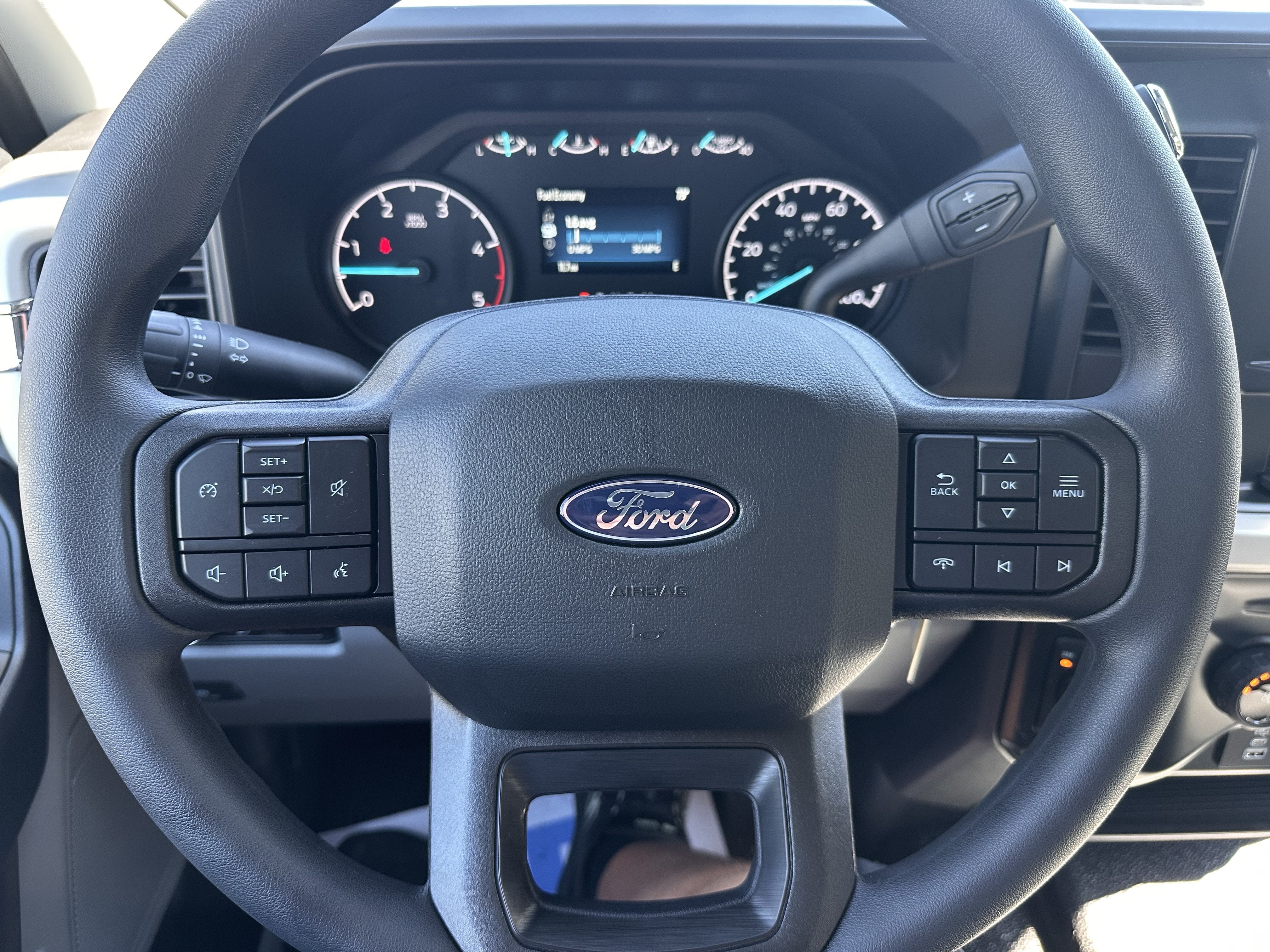 2027 Ford Super Duty F-450 DRW XL