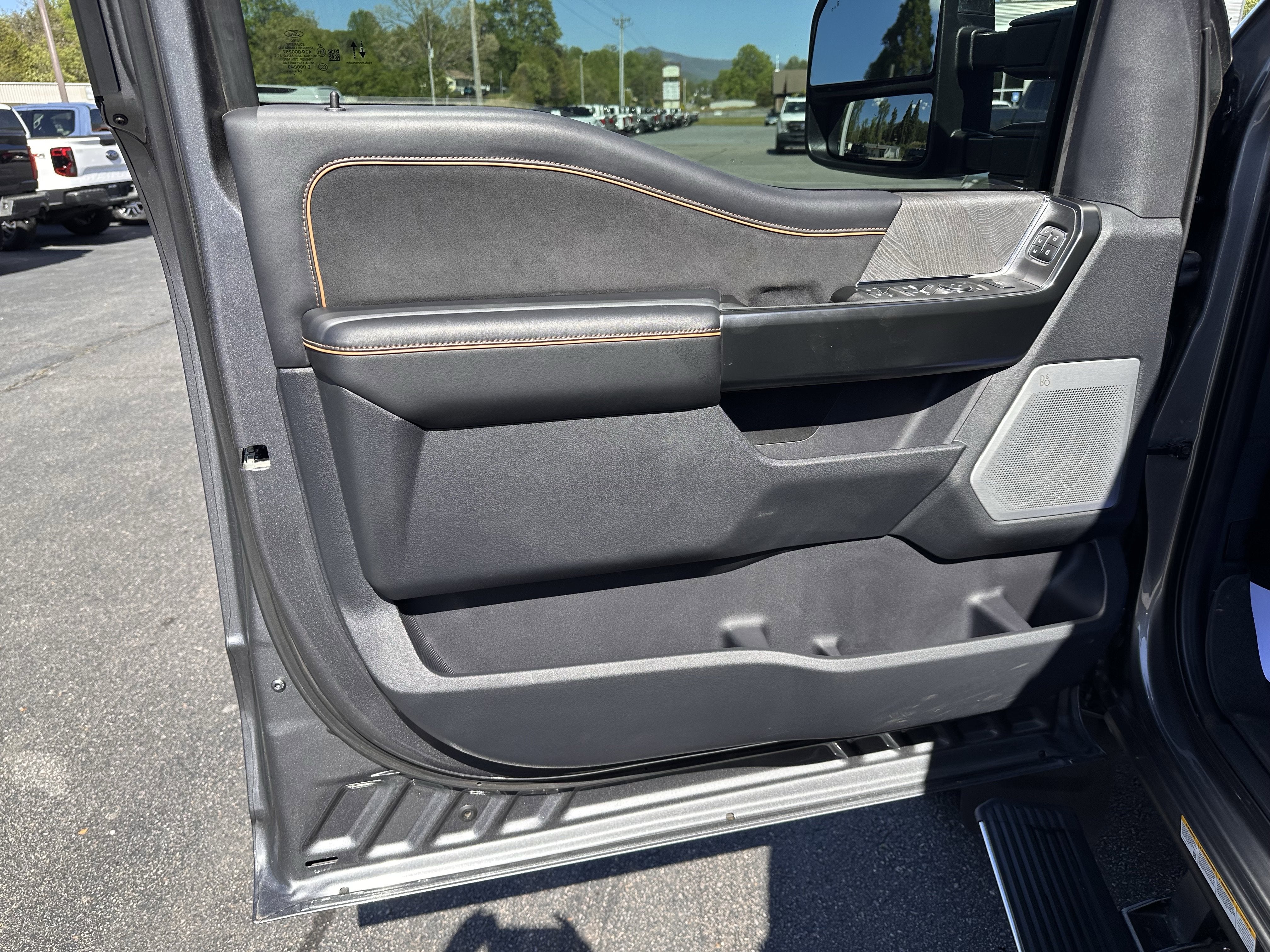 2024 Ford Super Duty F-450 Platinum