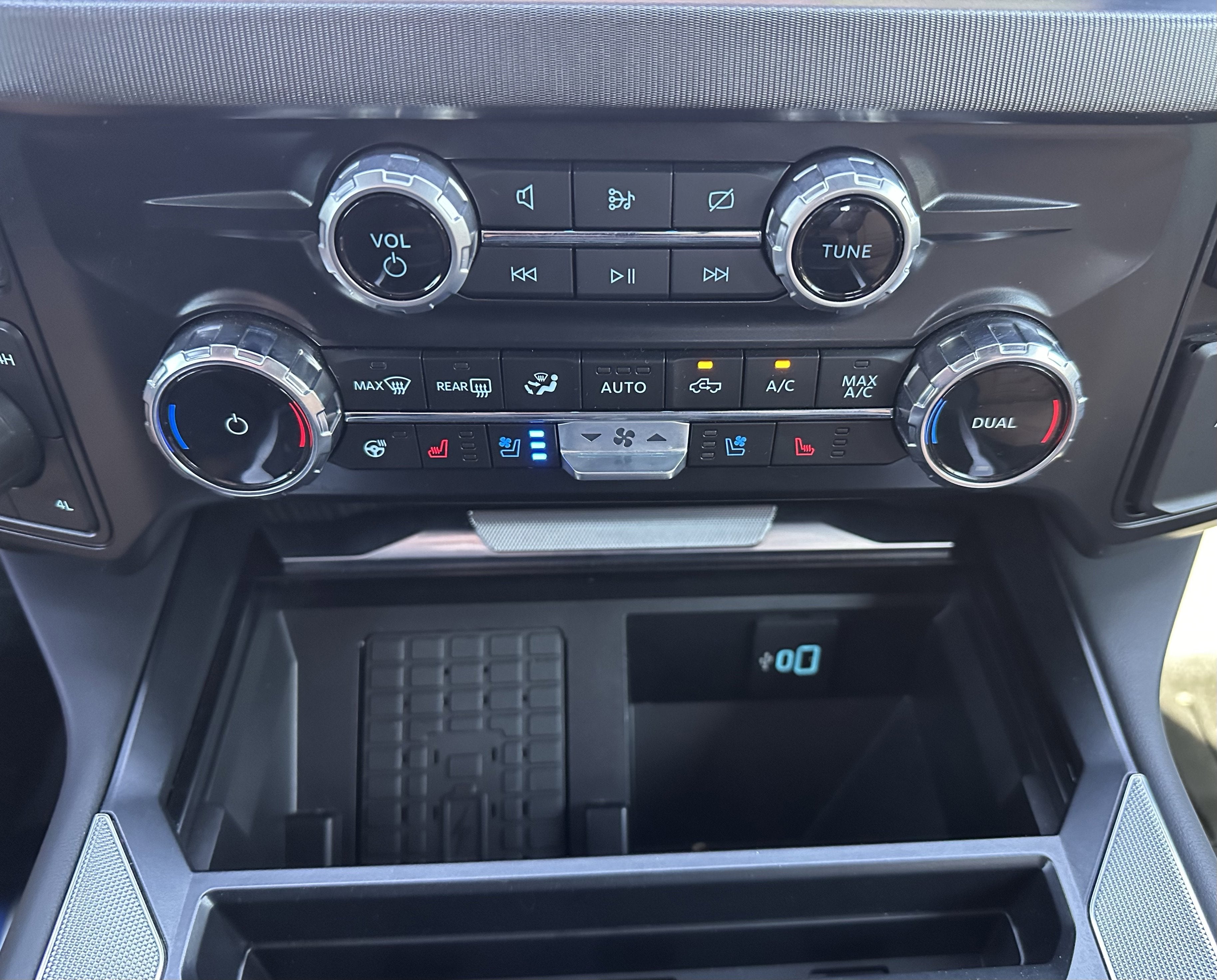 2024 Ford Super Duty F-450 Platinum