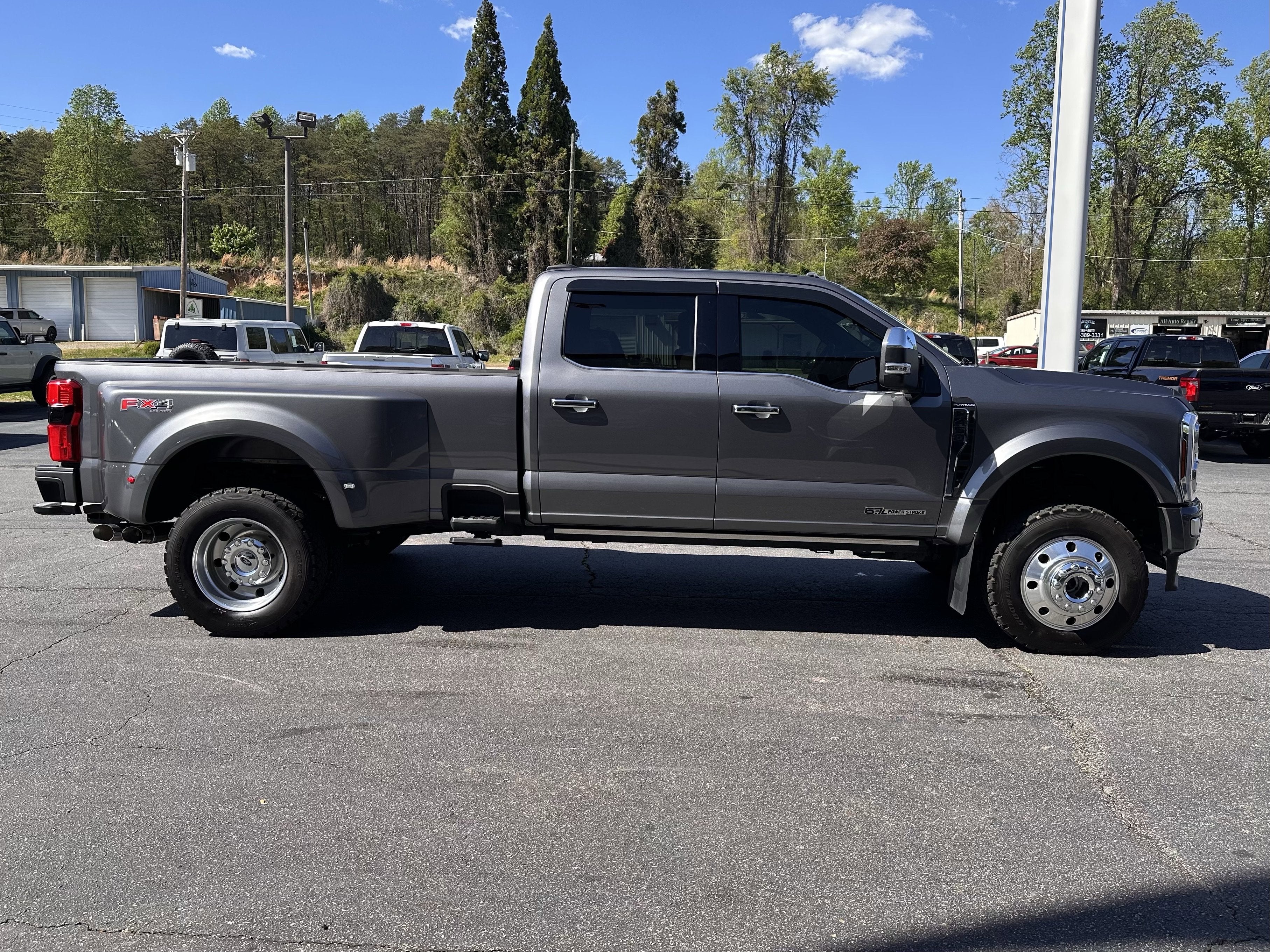 2024 Ford Super Duty F-450 Platinum