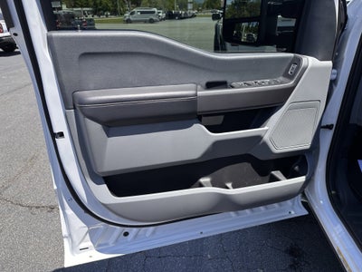 2025 Ford Super Duty F-450 XLT