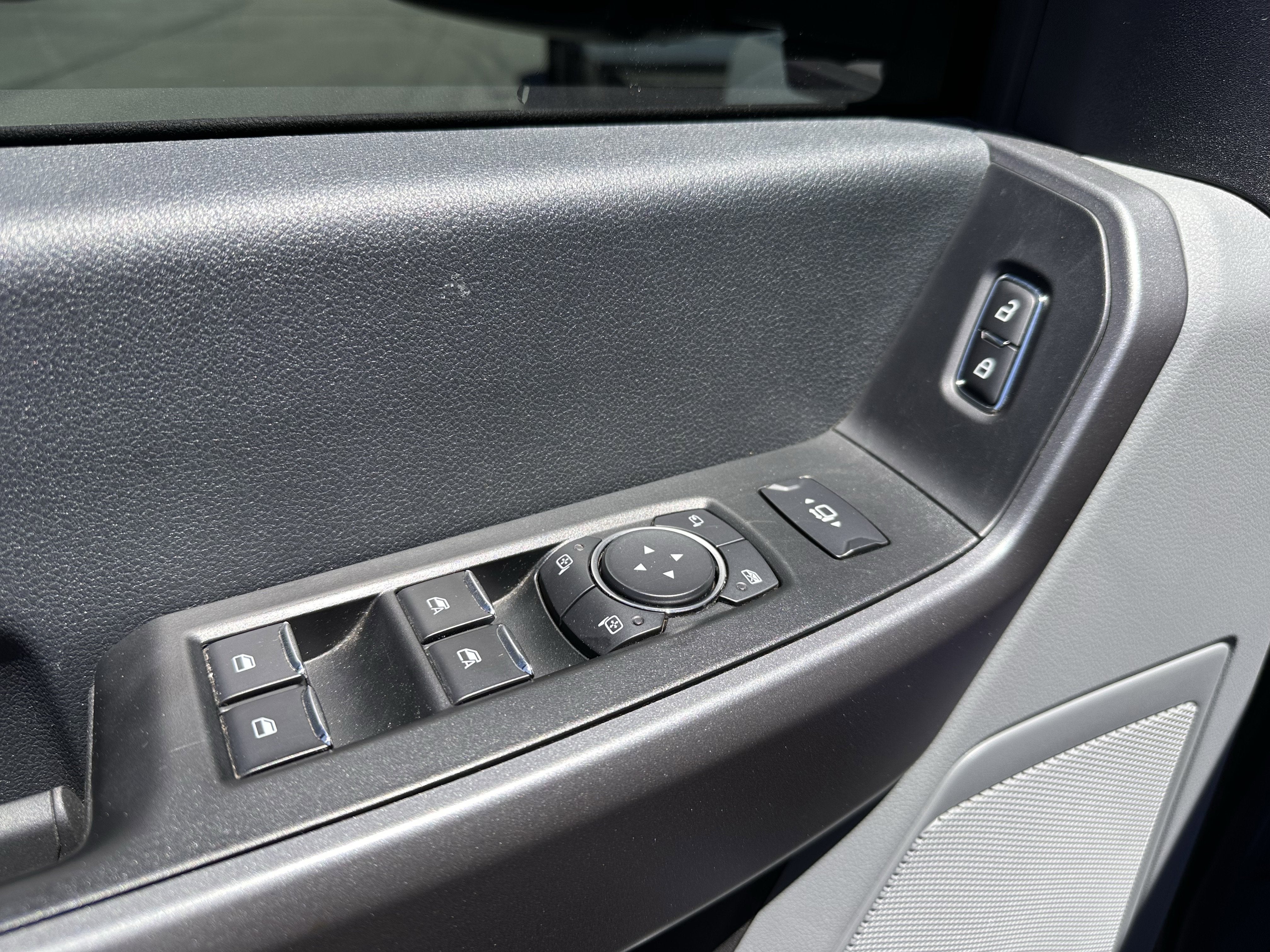 2025 Ford Super Duty F-450 XLT