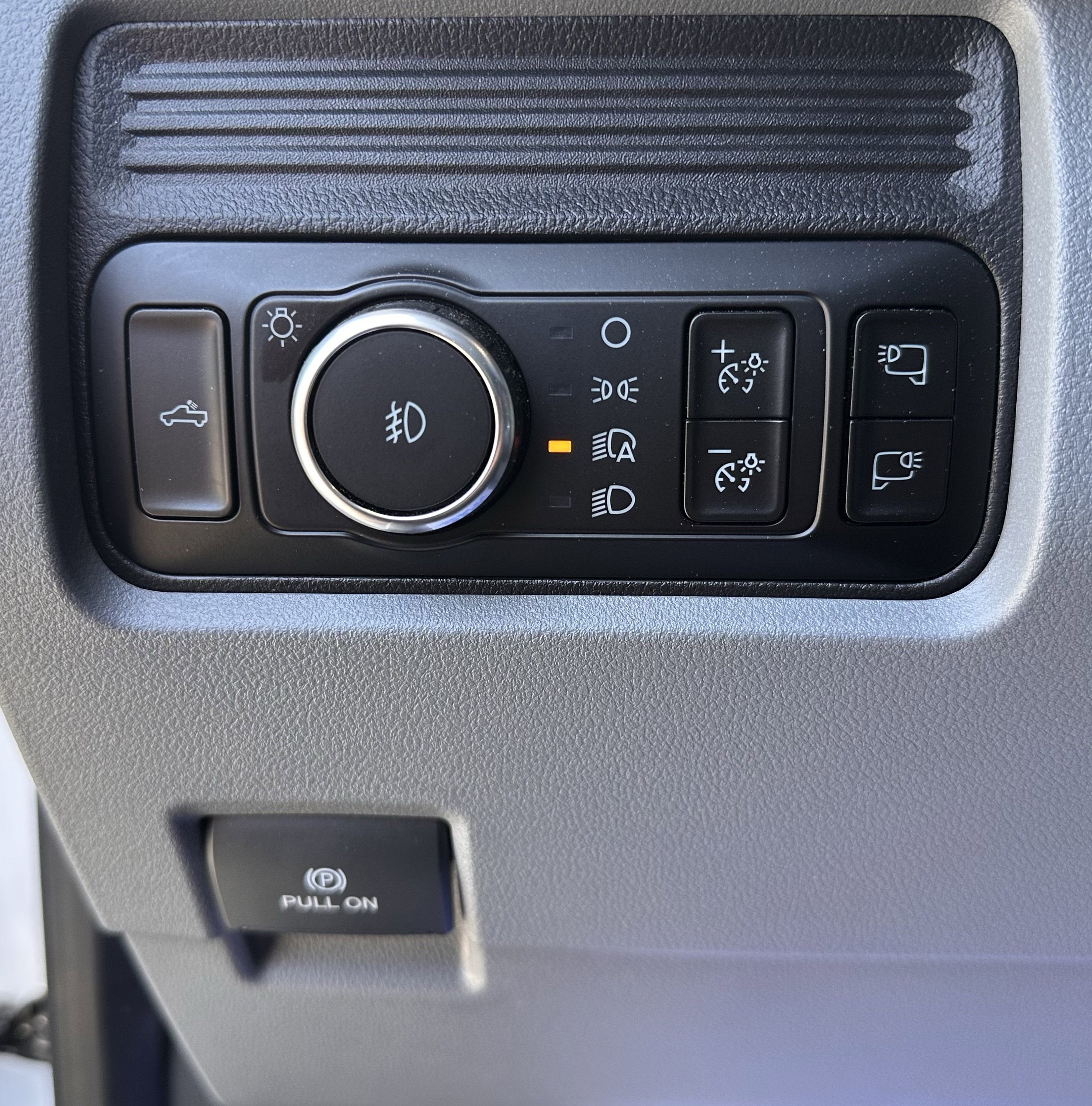 2025 Ford Super Duty F-450 XLT