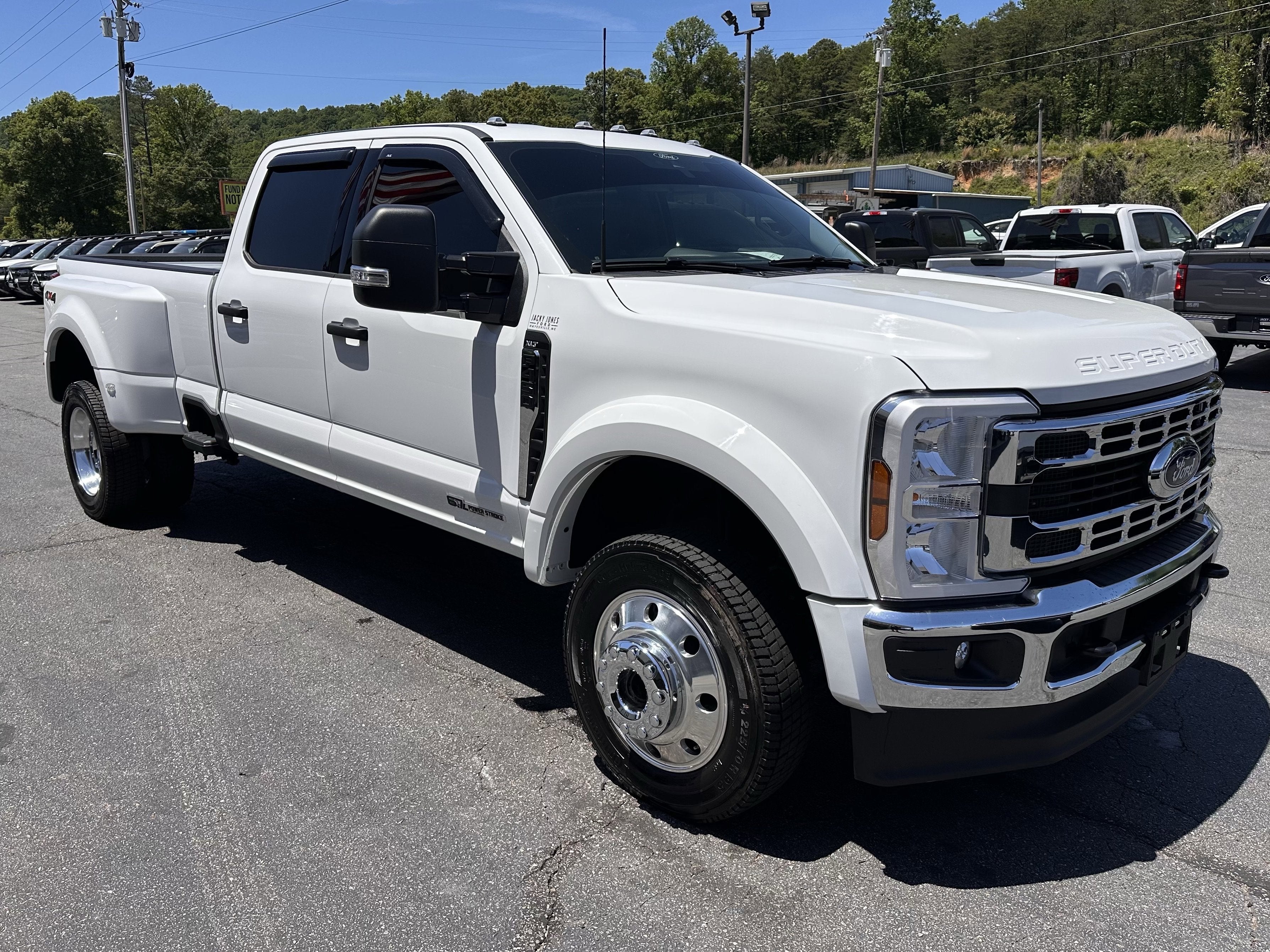 2025 Ford Super Duty F-450 XLT