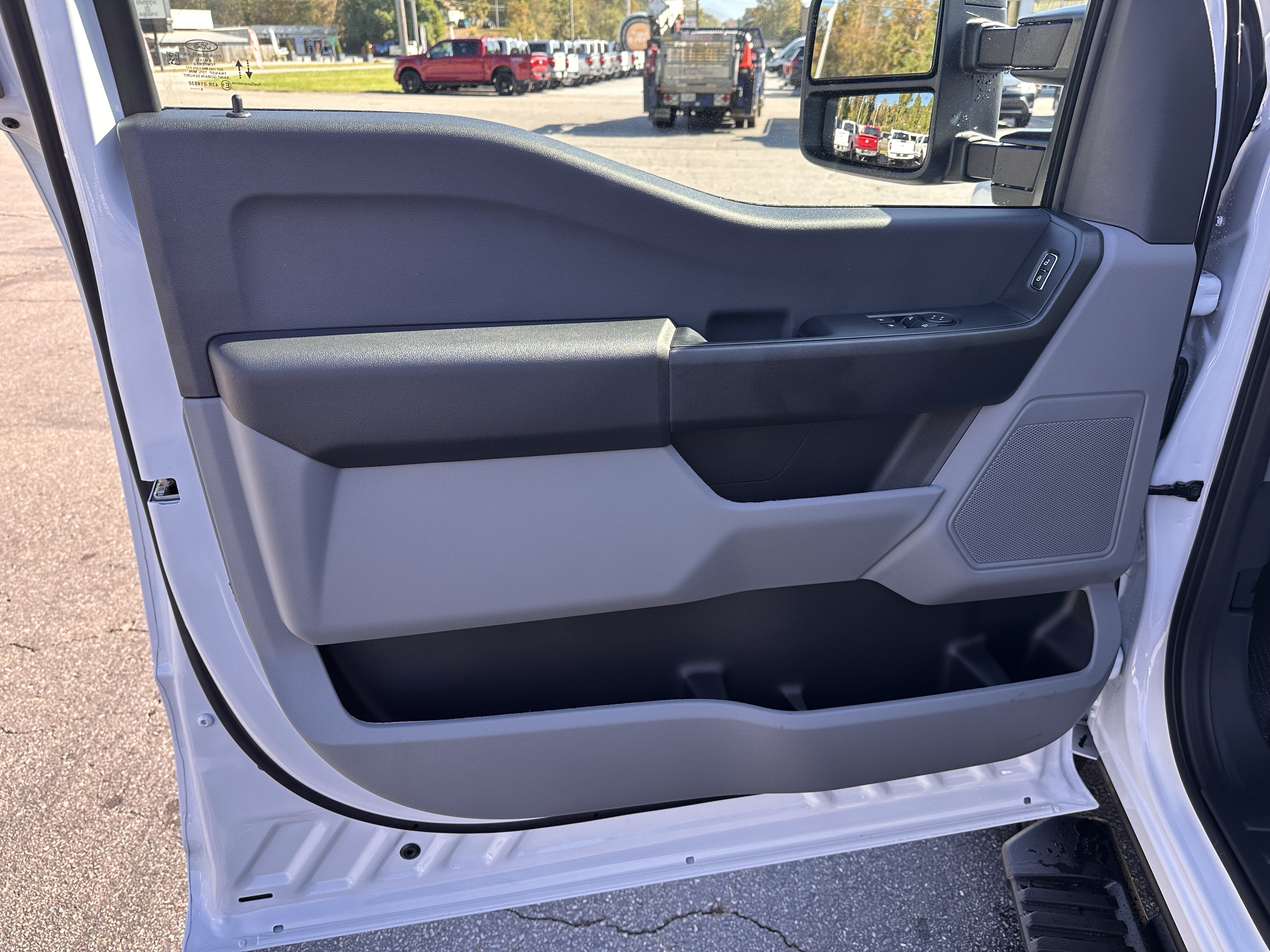2027 Ford Super Duty F-250 XL