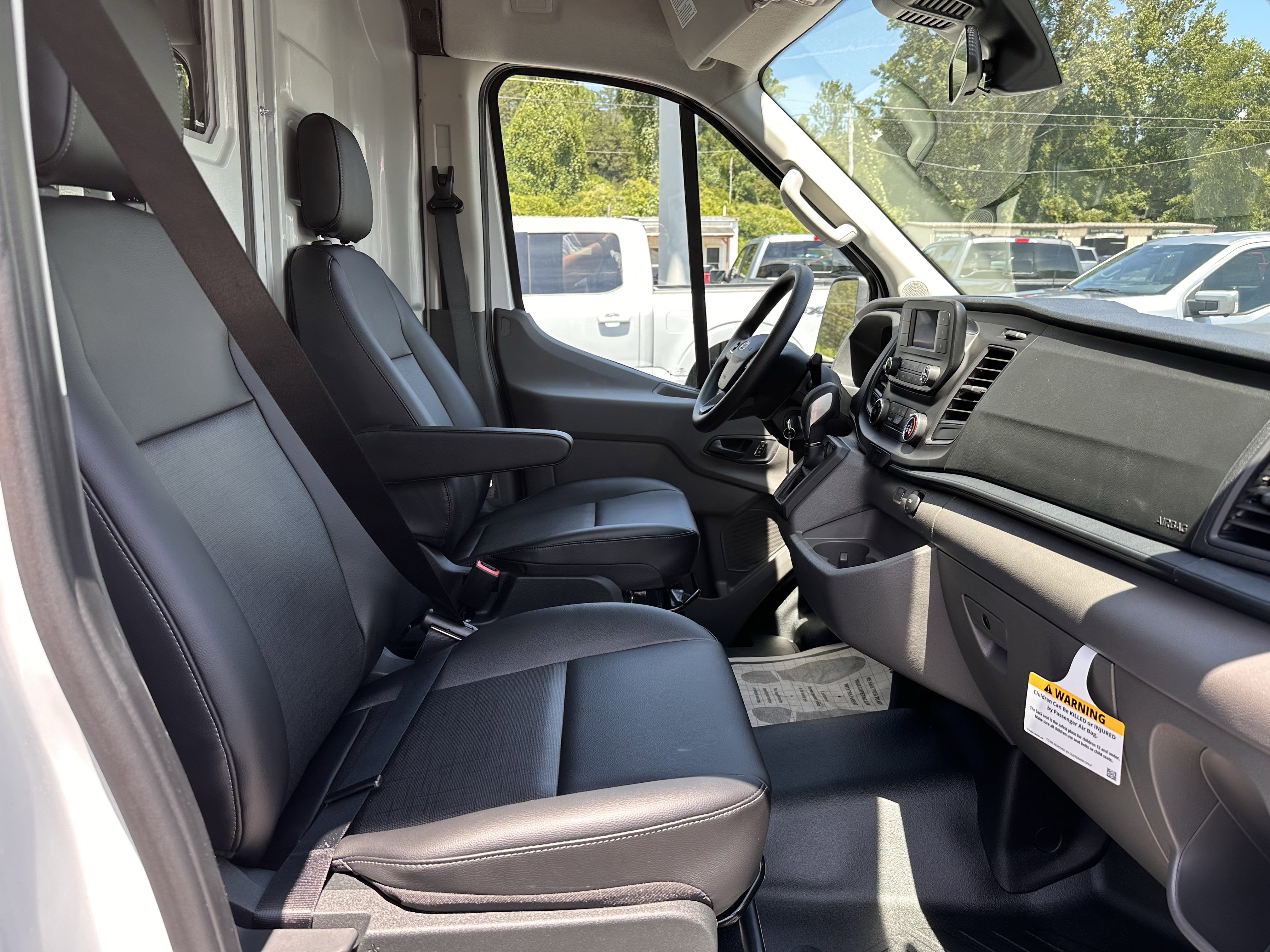 2025 Ford Transit MR Cargo Van XL