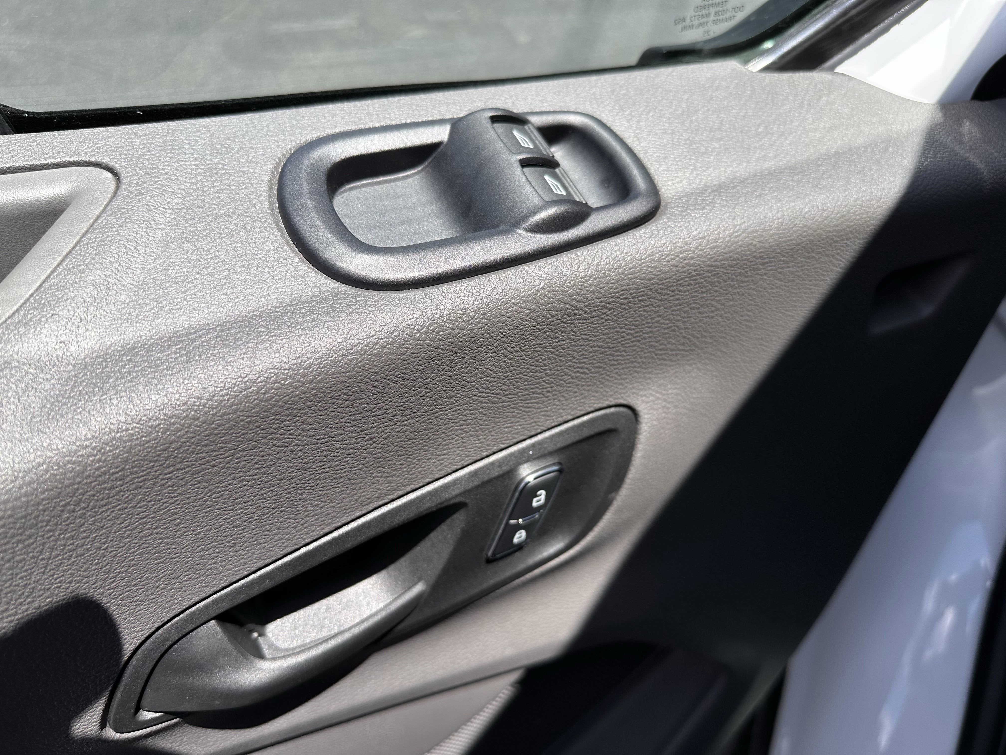 2025 Ford Transit MR Cargo Van XL