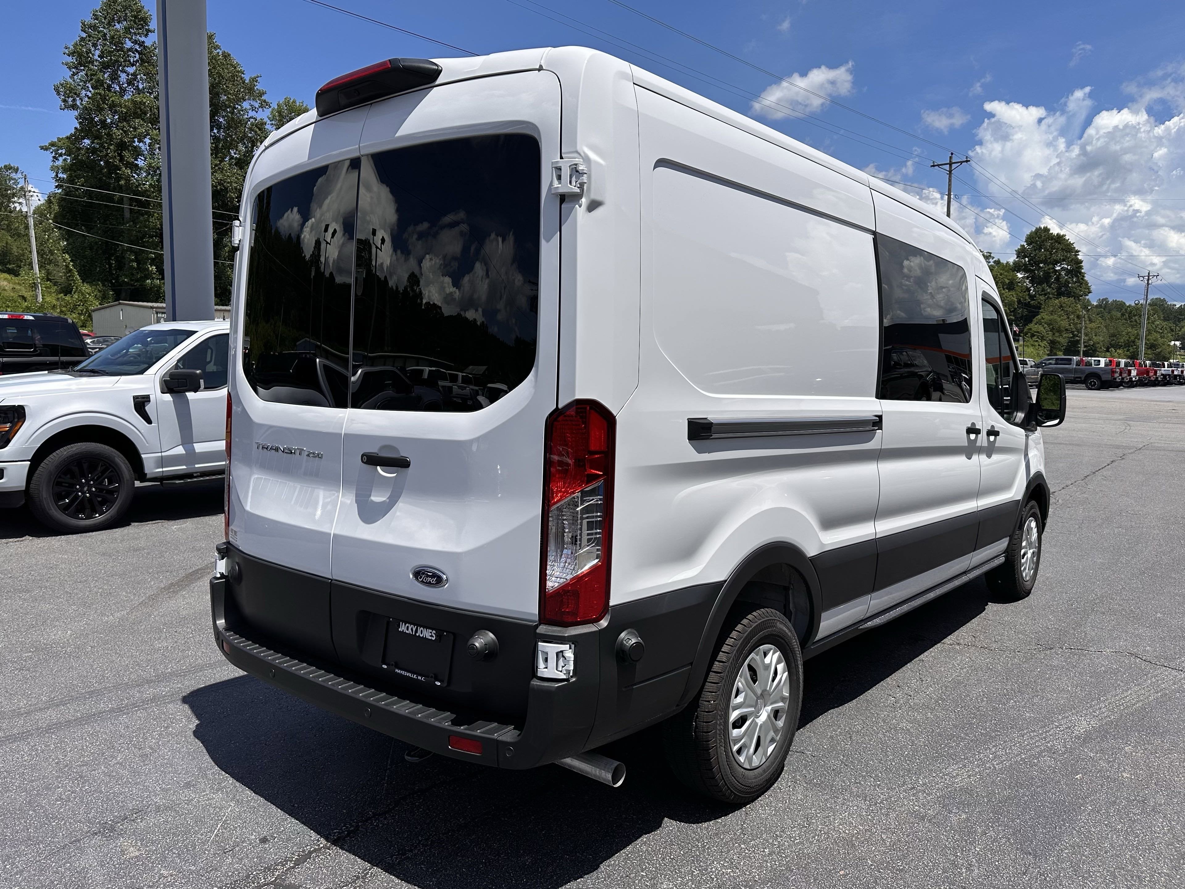 2025 Ford Transit MR Cargo Van XL