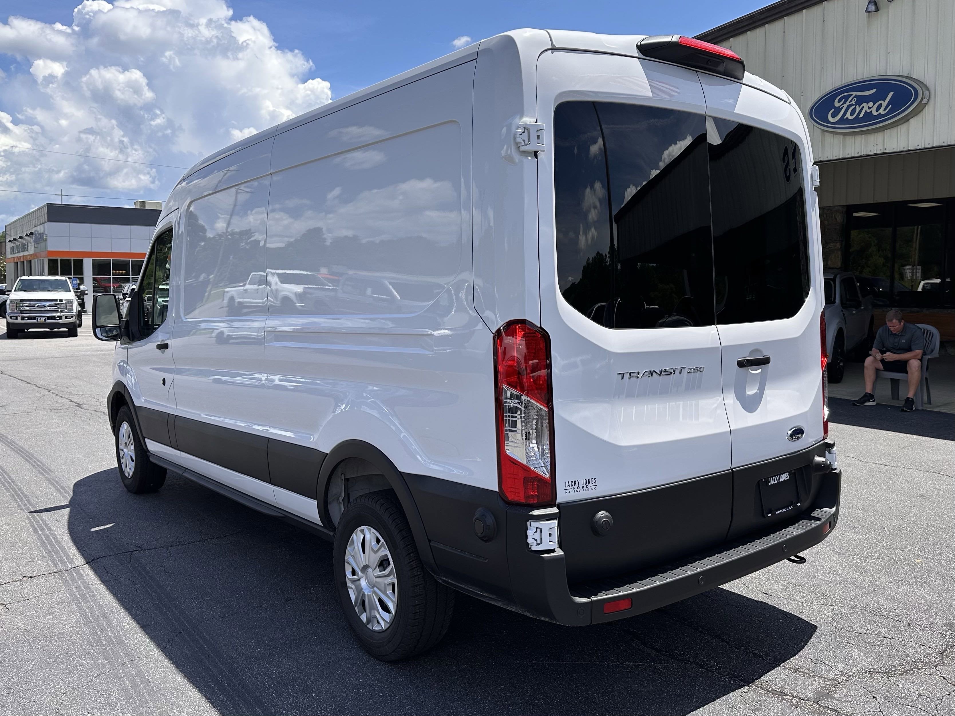 2025 Ford Transit MR Cargo Van XL