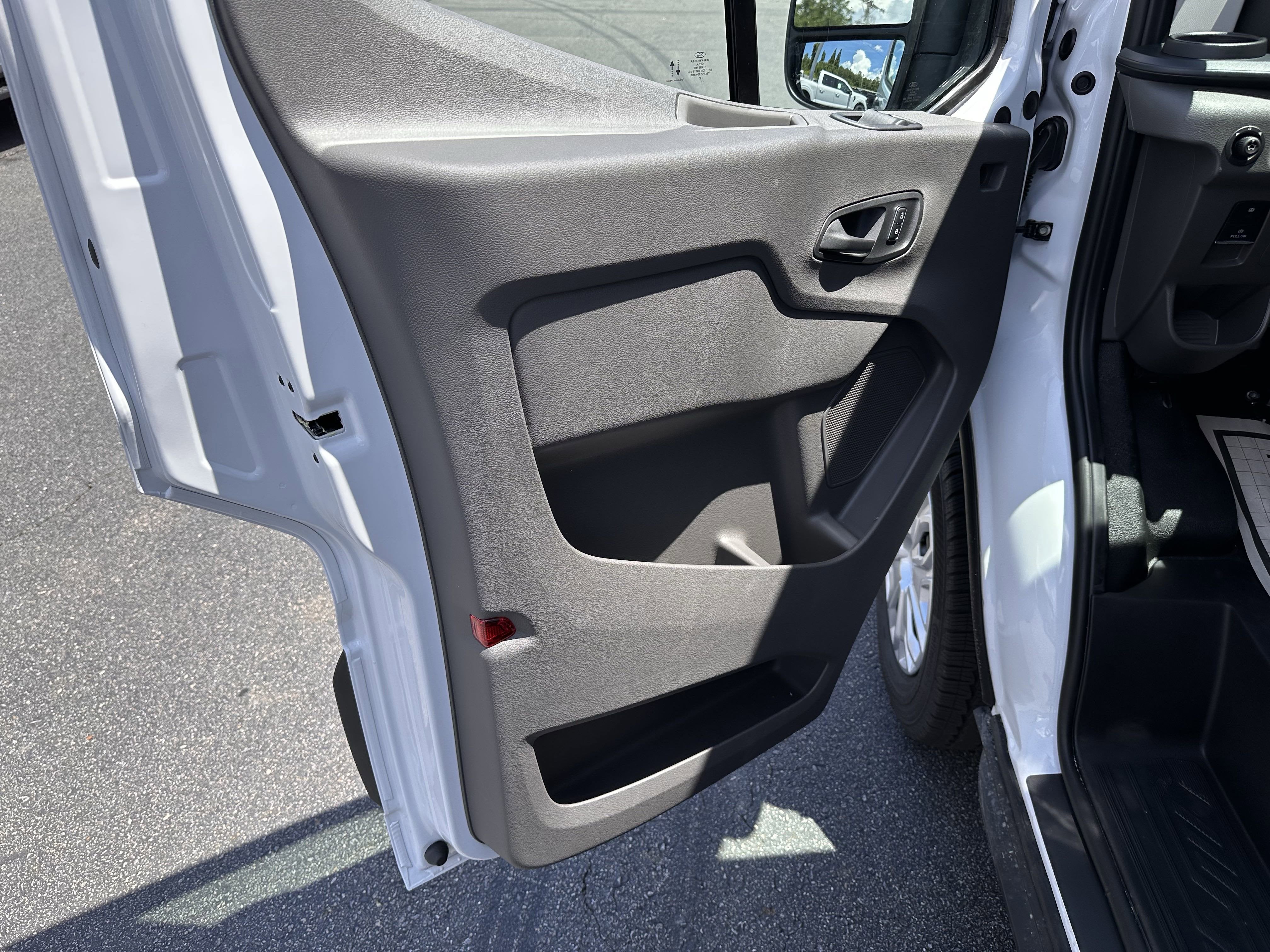 2025 Ford Transit MR Cargo Van XL