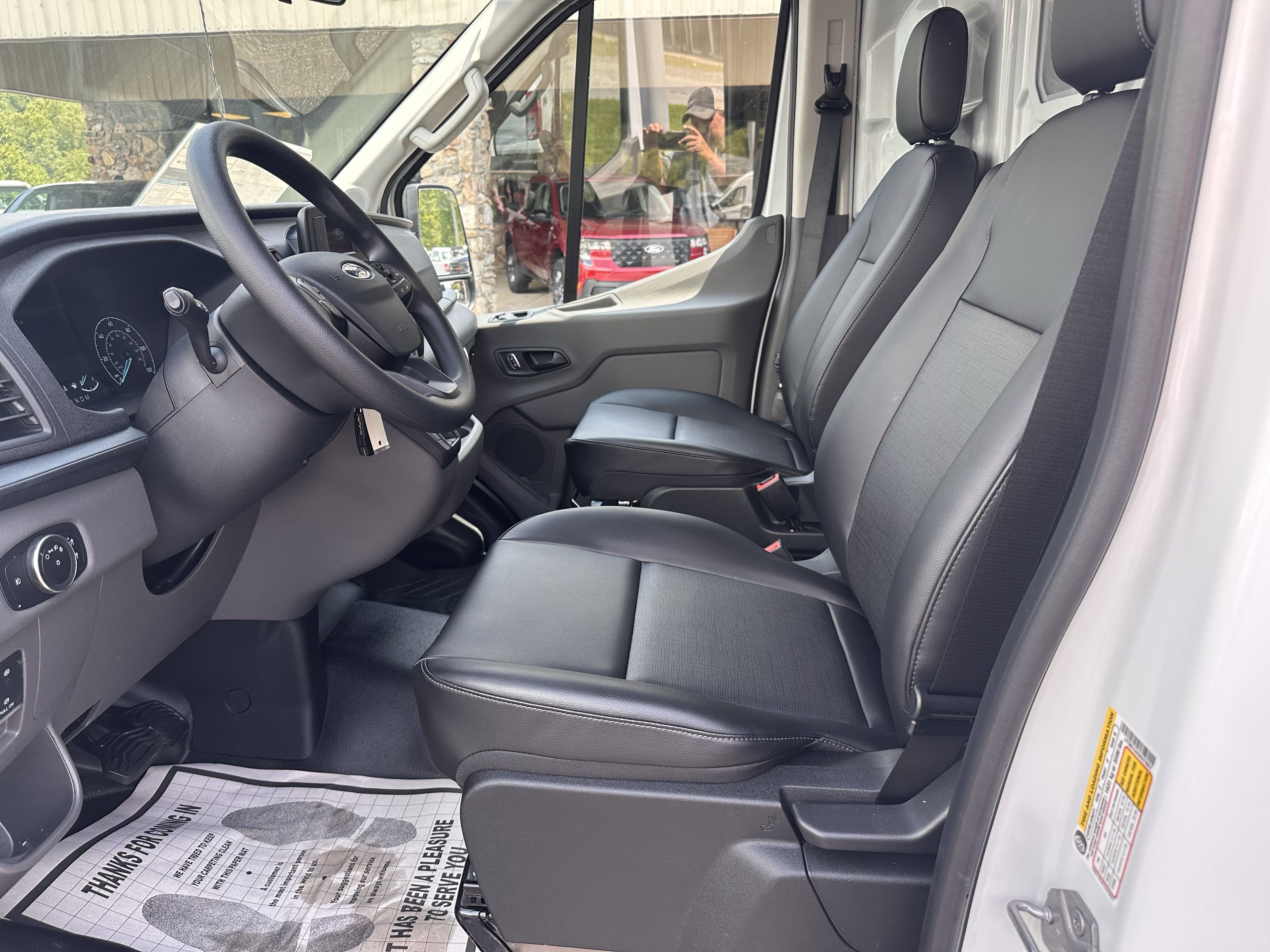 2025 Ford Transit MR Cargo Van XL