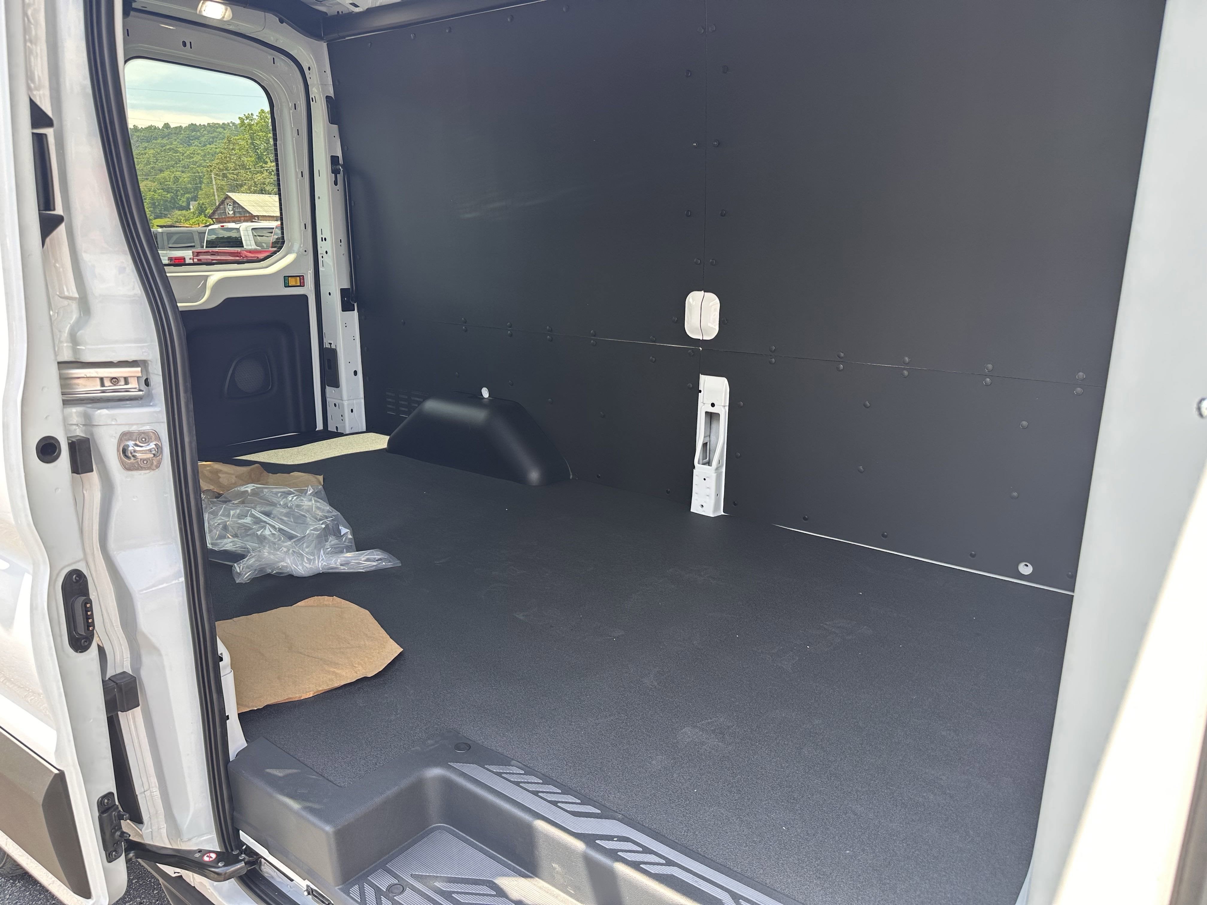 2025 Ford Transit MR Cargo Van XL