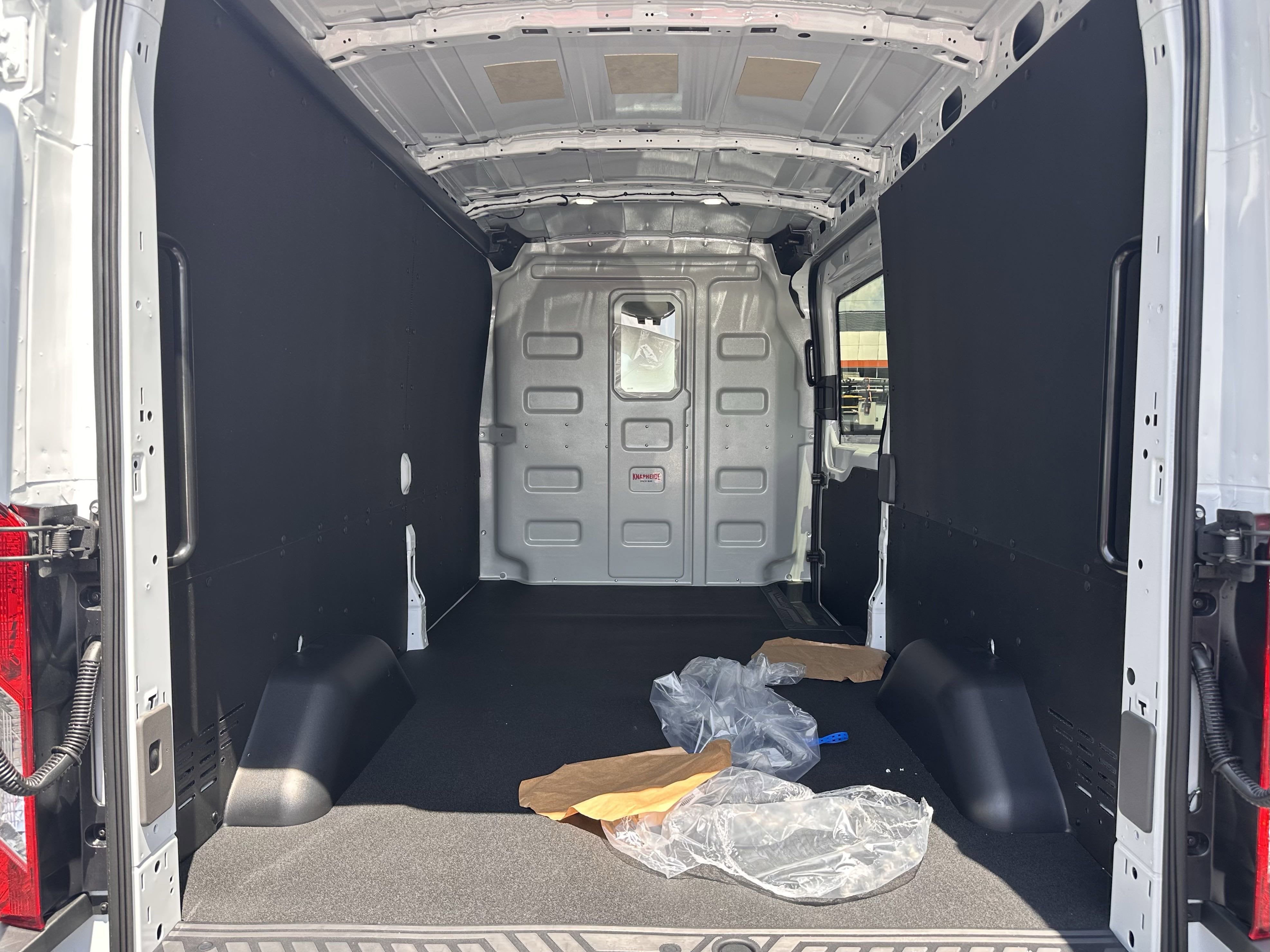 2025 Ford Transit MR Cargo Van XL