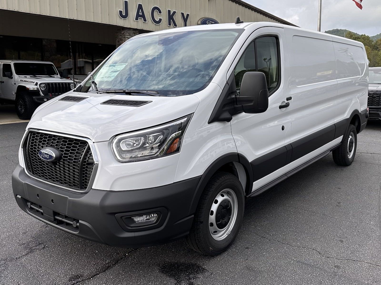 2024 Ford Transit LR Cargo Van XL