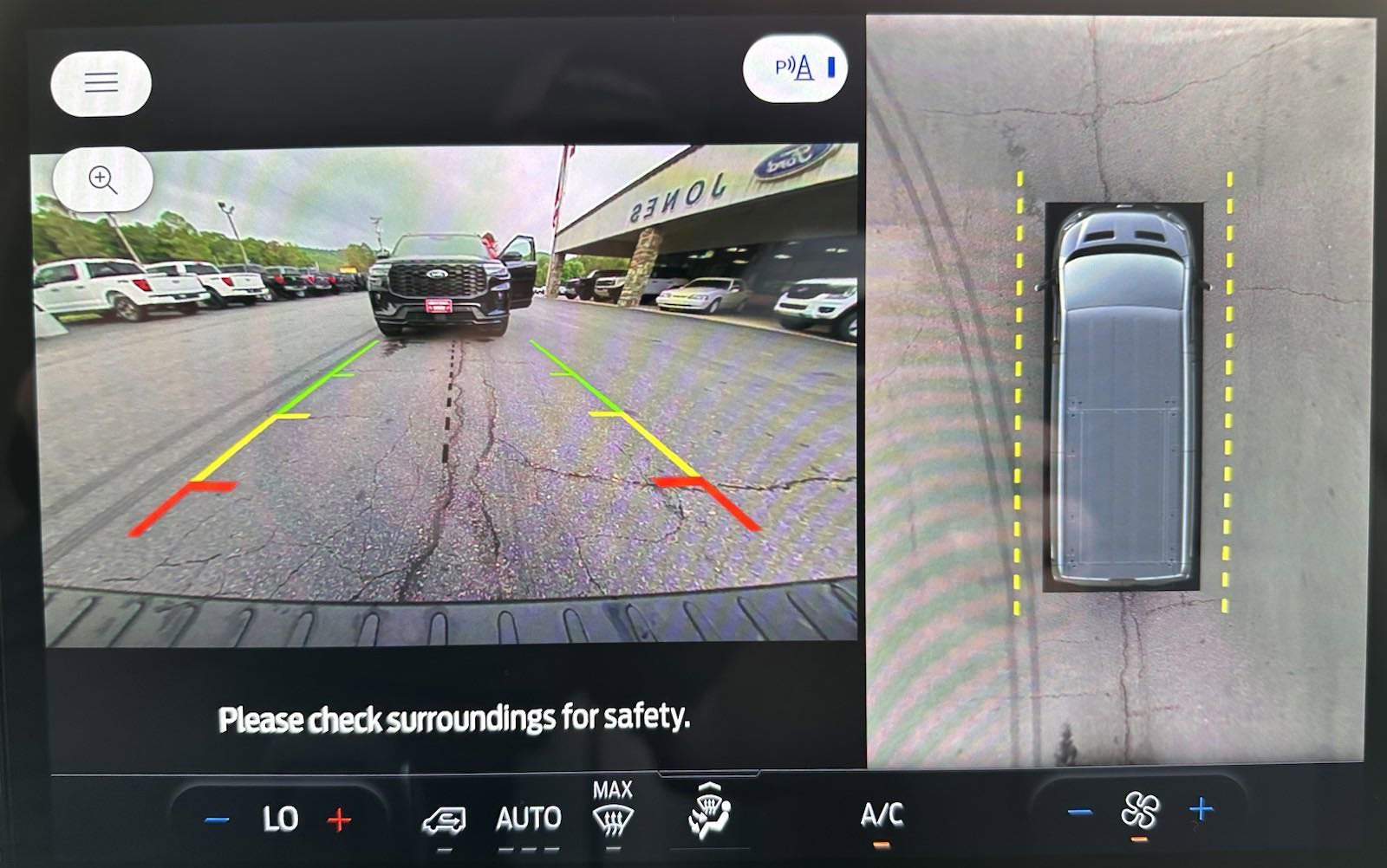 2024 Ford Transit LR Cargo Van XL