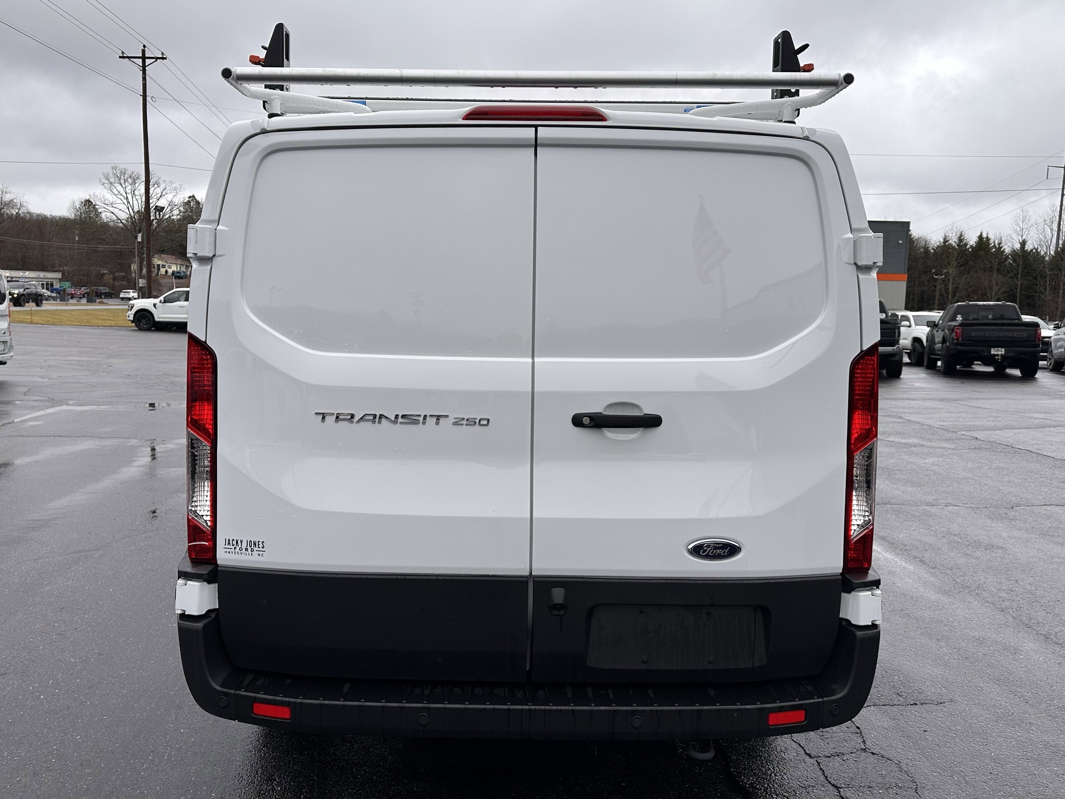 2025 Ford Transit LR Cargo Van XL