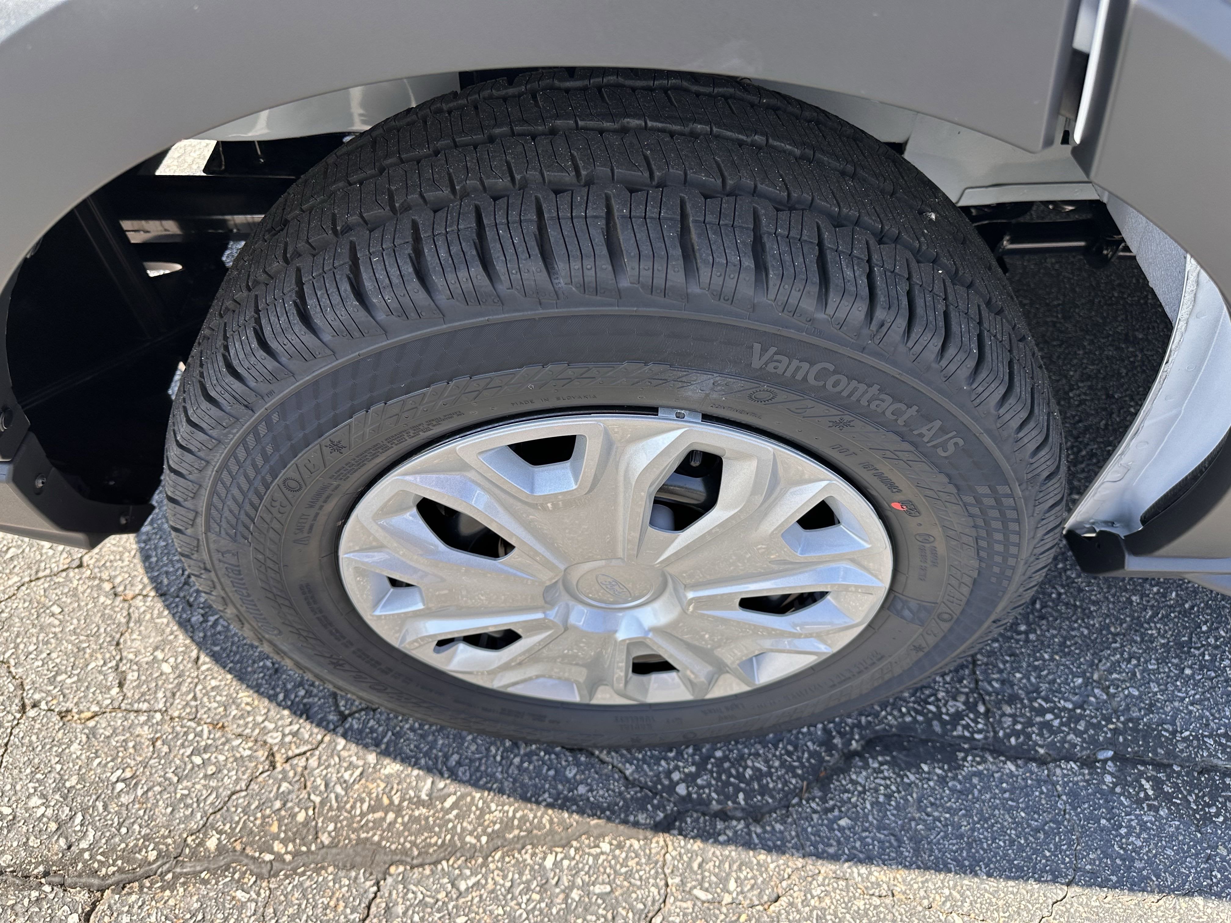 2025 Ford Transit LR Cargo Van XL