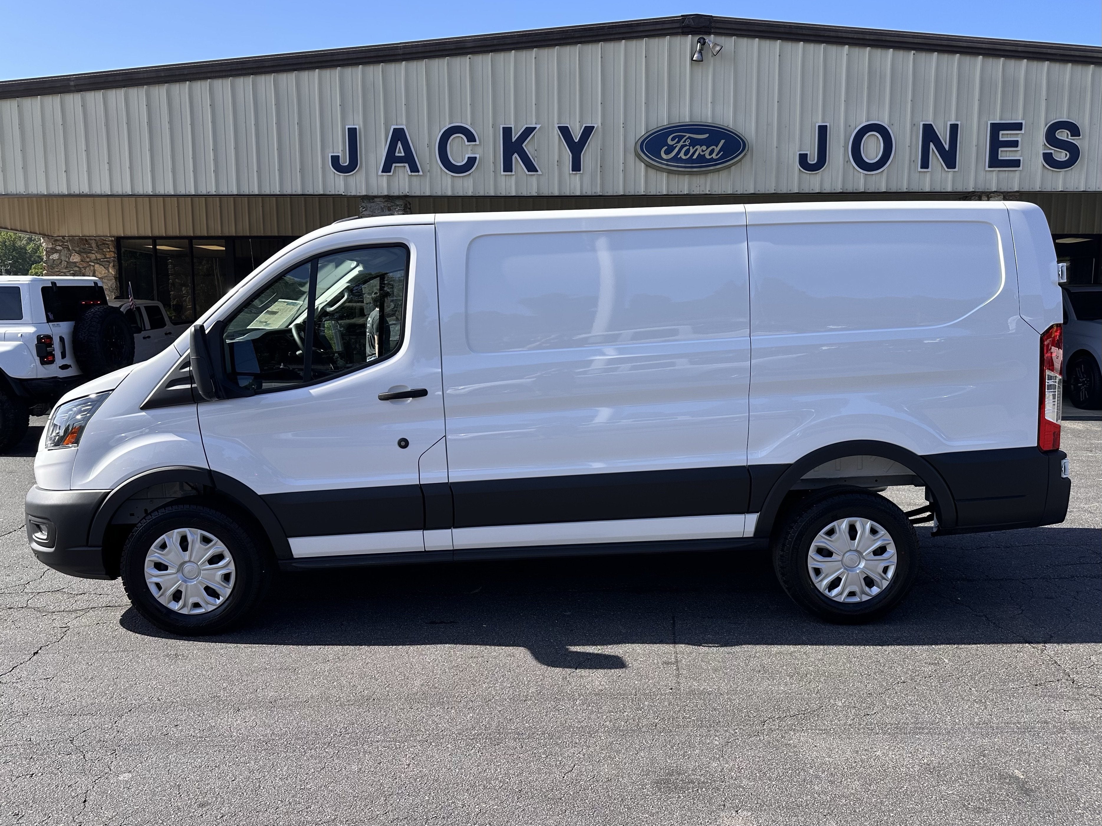2026 Ford Transit LR Cargo Van XL