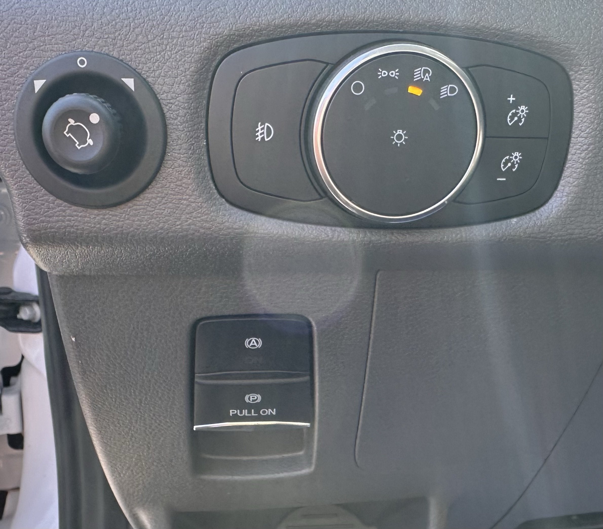 2026 Ford Transit LR Cargo Van XL
