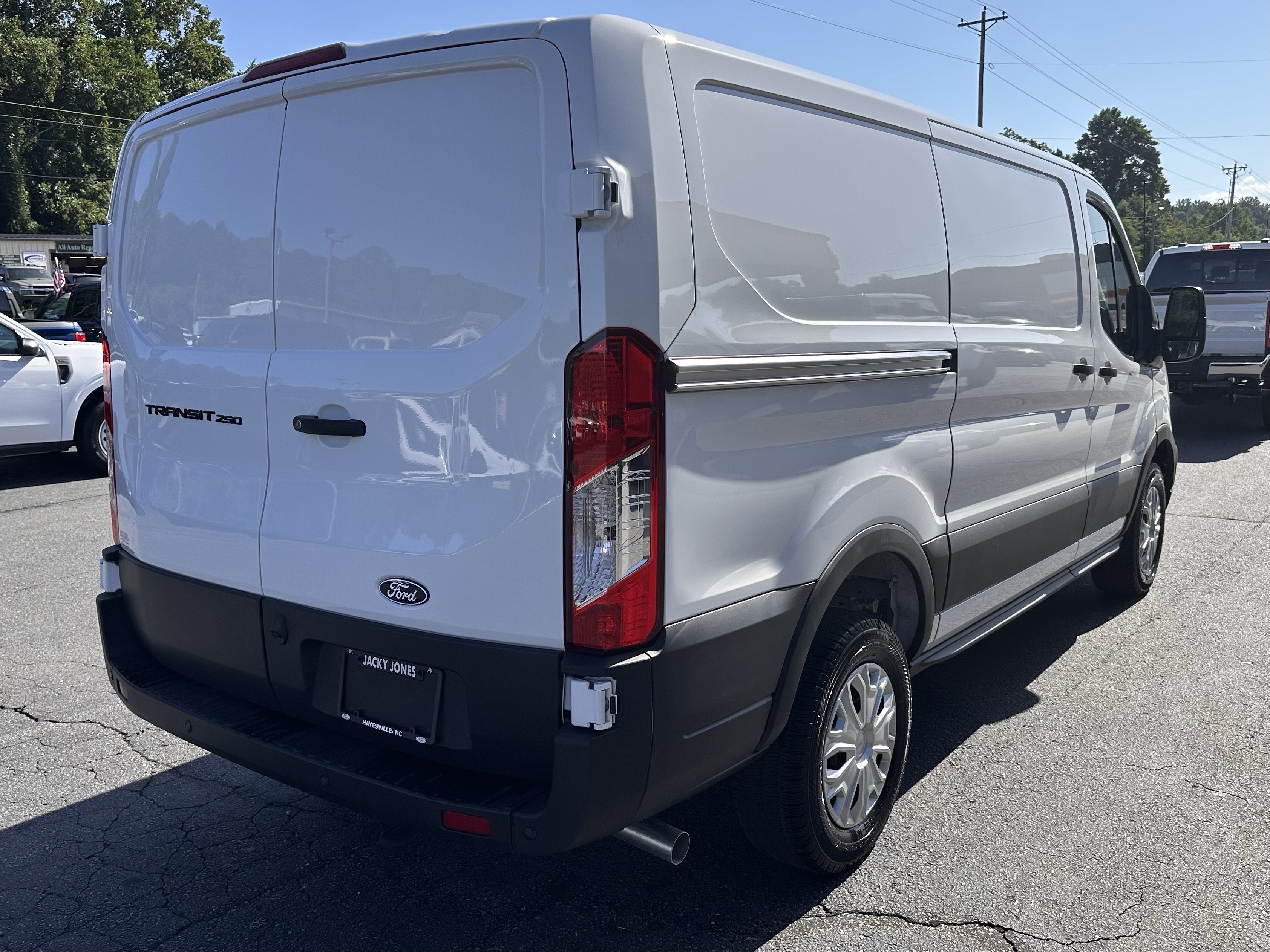 2026 Ford Transit LR Cargo Van XL