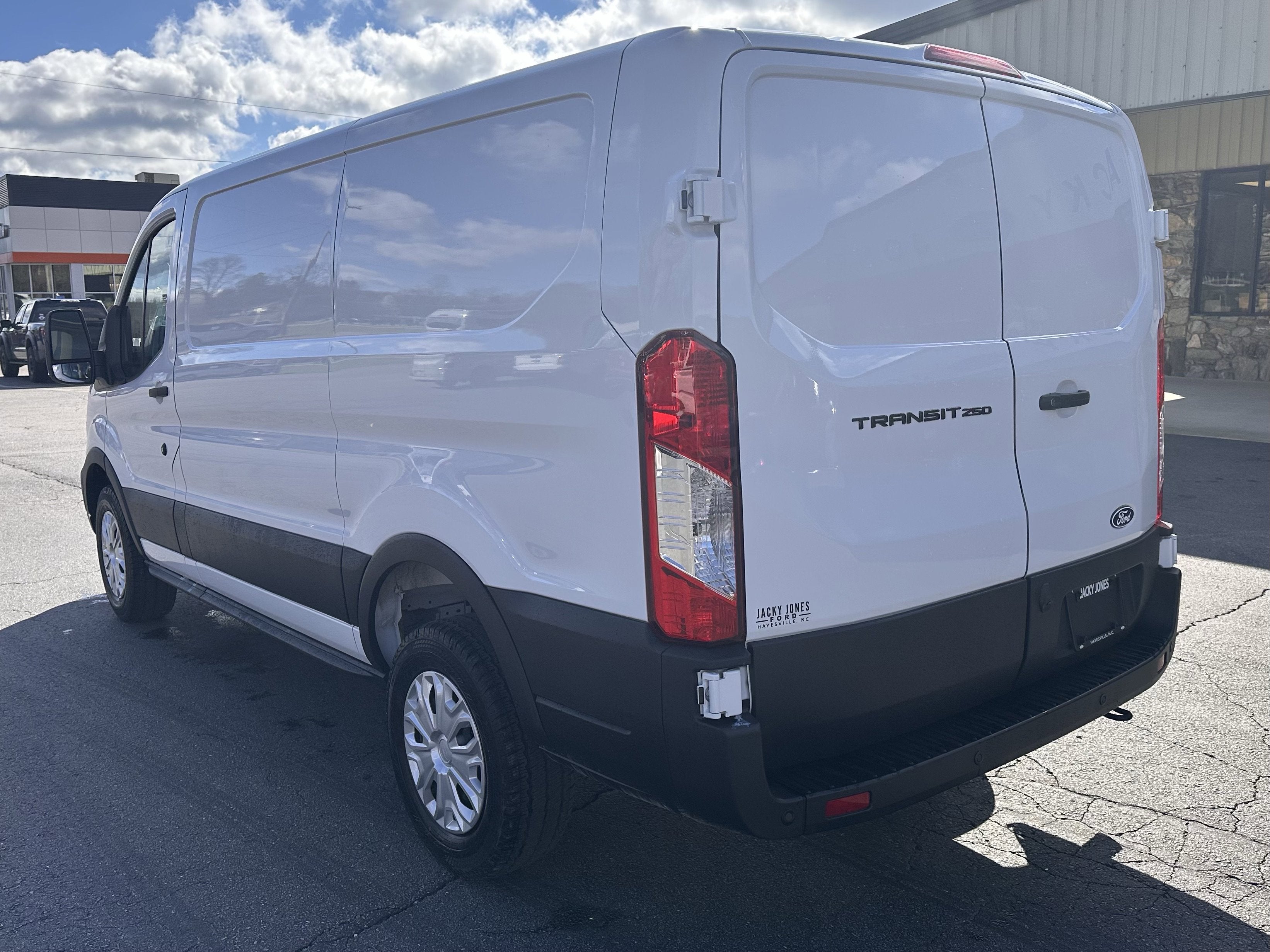 2026 Ford Transit LR Cargo Van XL
