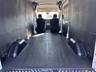2024 Ford Transit Cargo Van T-250 148" Med Rf 9070 GVWR AWD