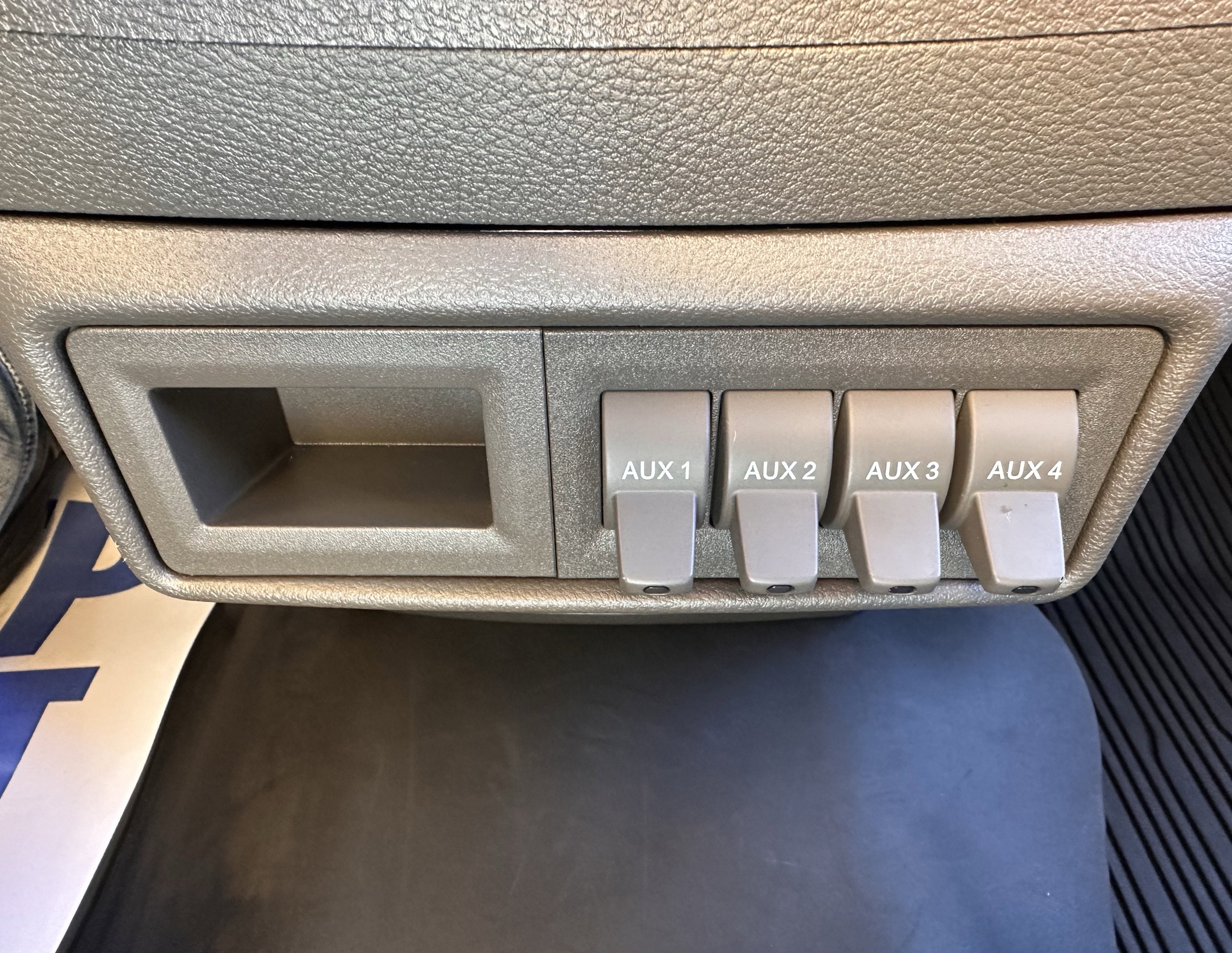 2023 Ford Transit HR Mobile Service Van T-350 148" EL Hi Rf 9500 GVWR RWD