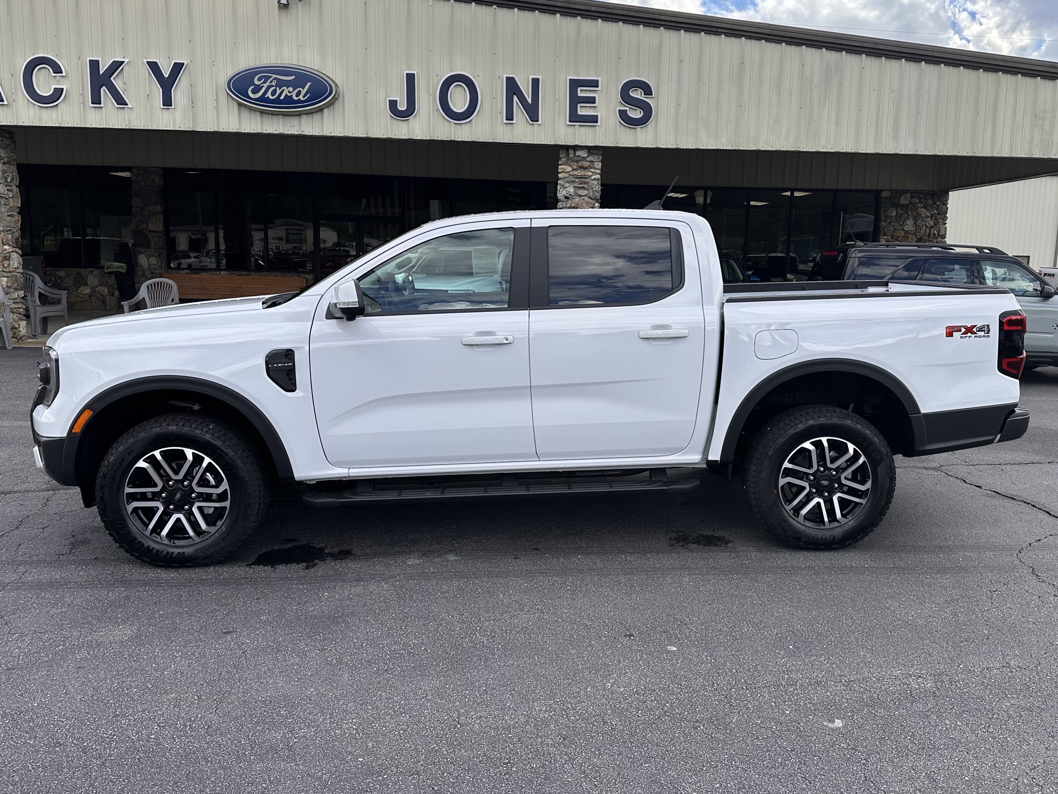 2025 Ford Ranger LARIAT
