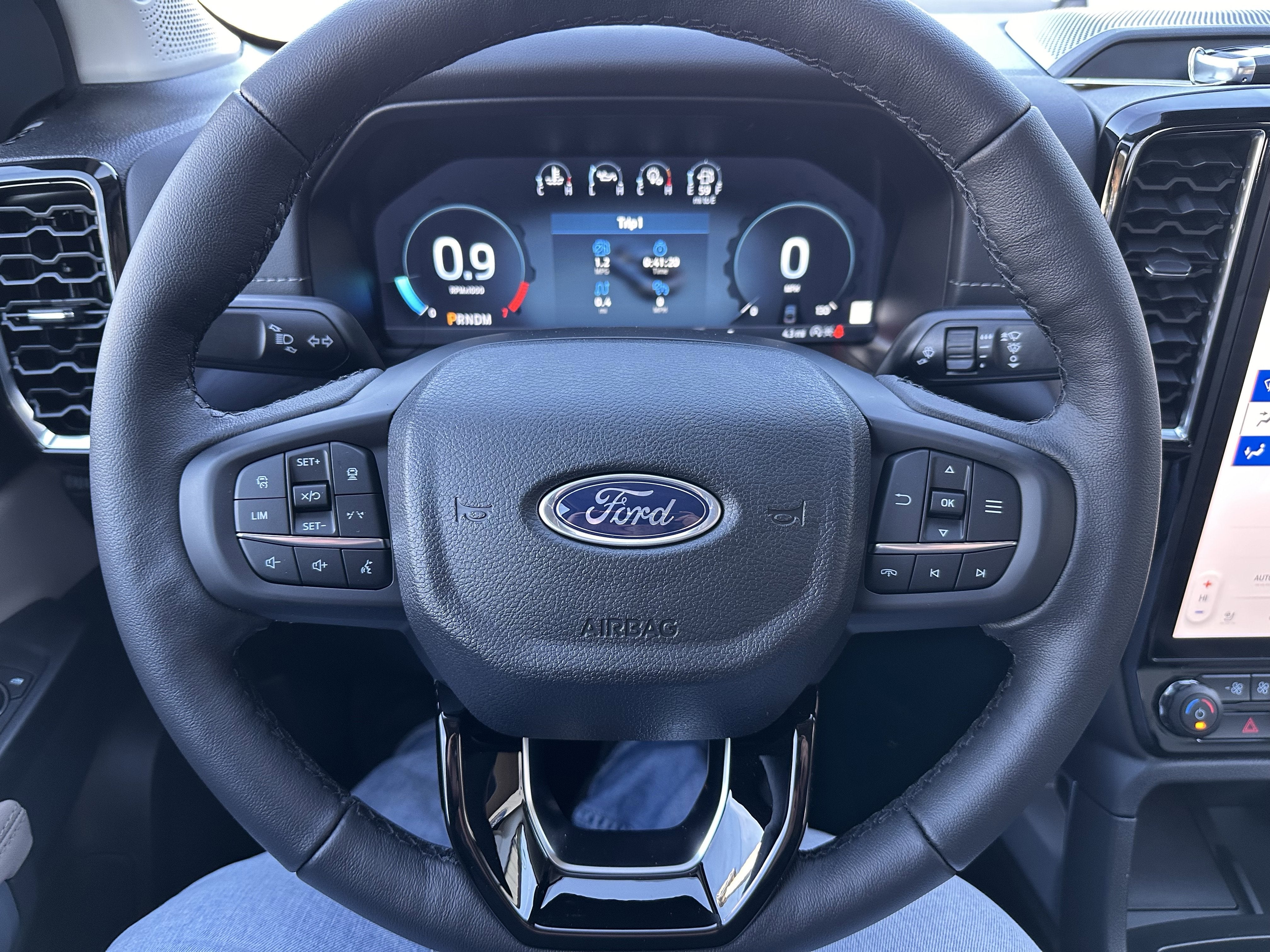 2025 Ford Ranger LARIAT