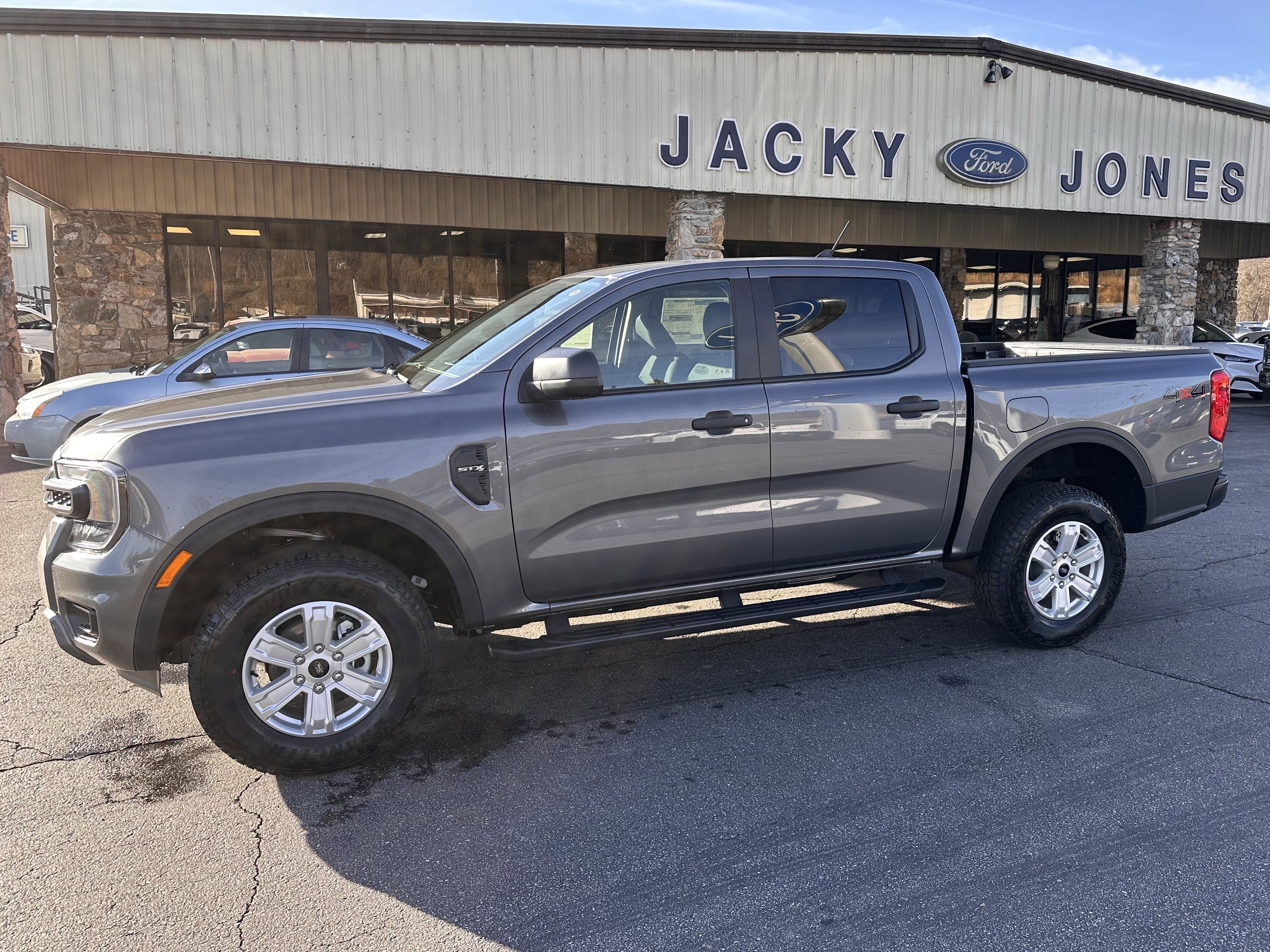 2025 Ford Ranger STX