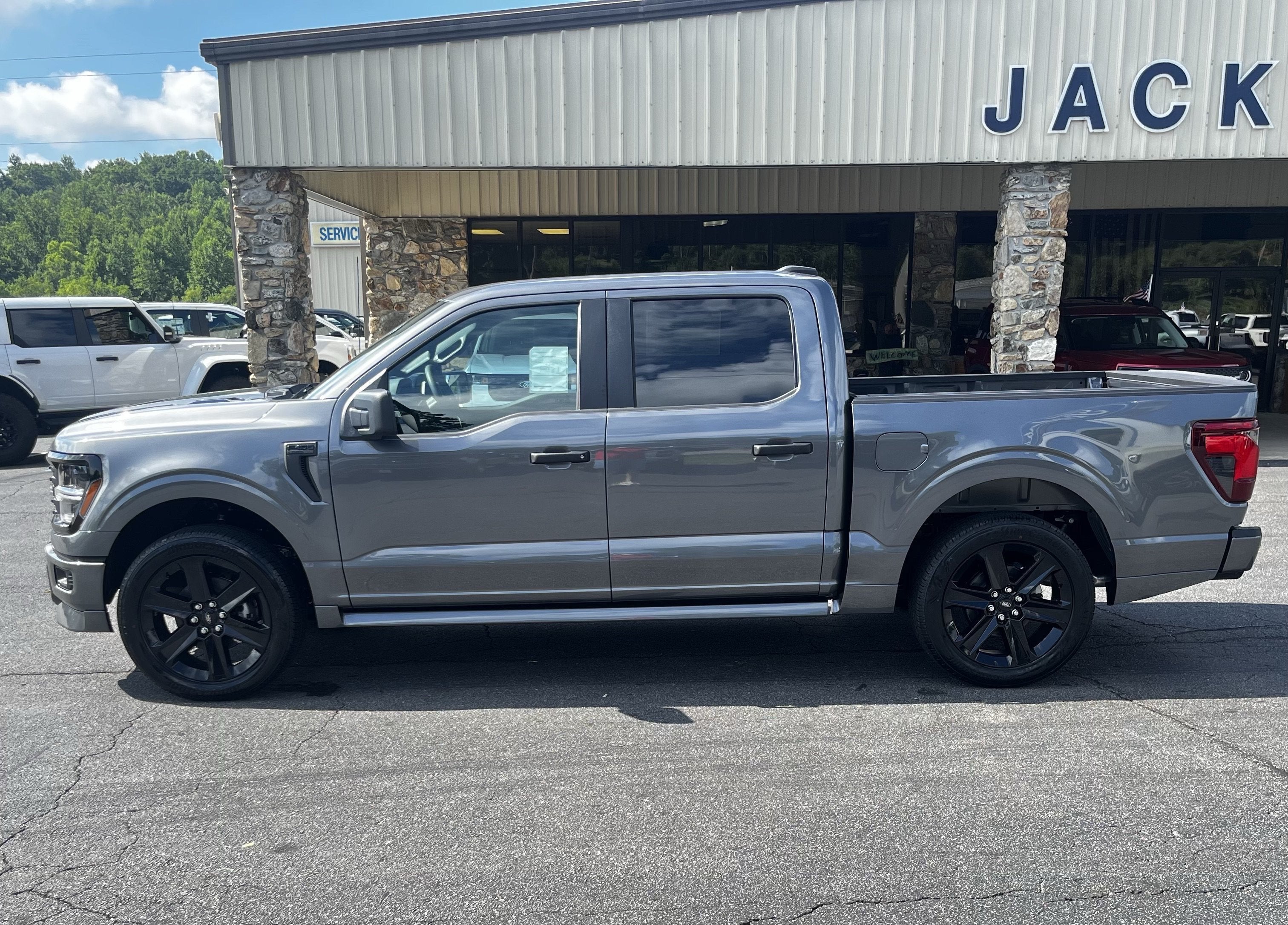 2026 Ford F-150 Lobo