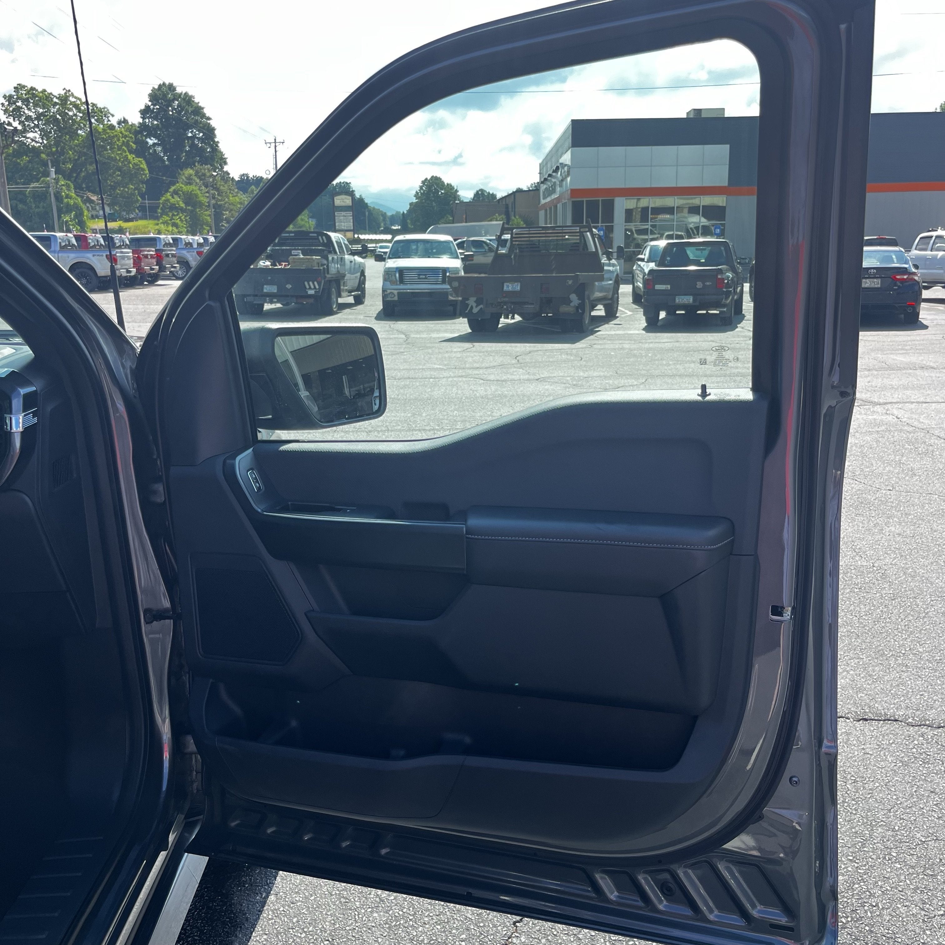 2026 Ford F-150 Lobo