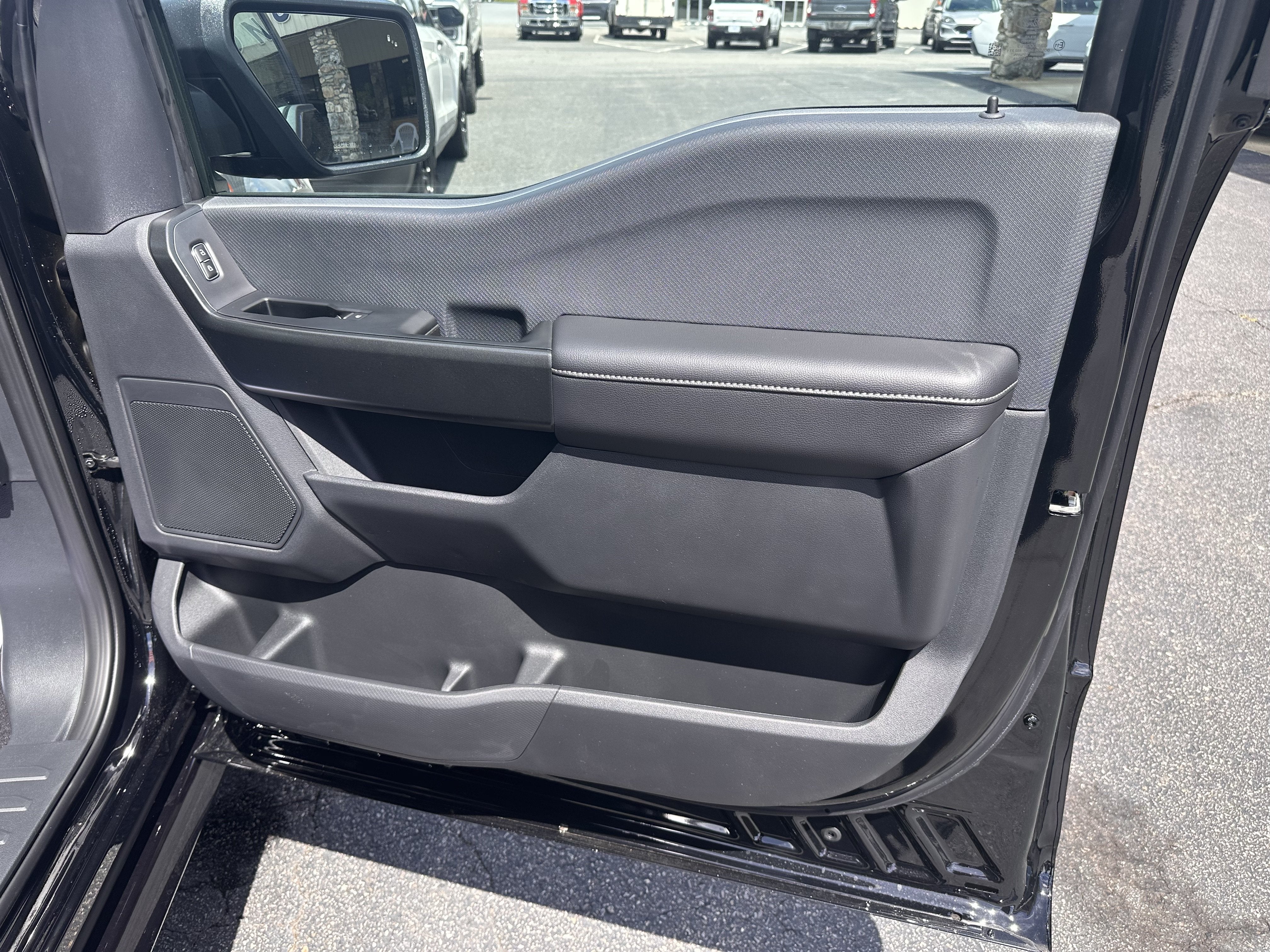 2026 Ford F-150 Lobo