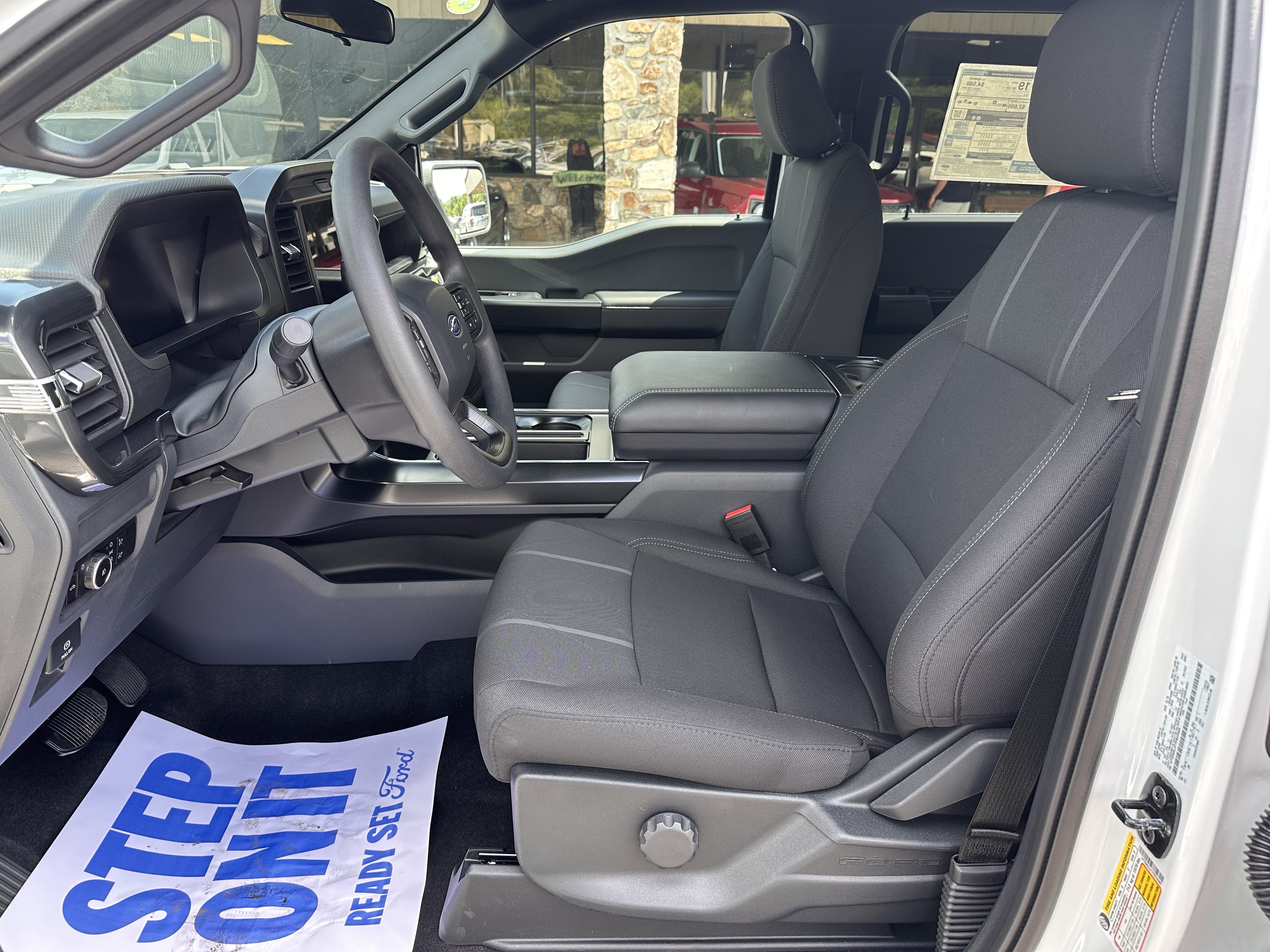2026 Ford F-150 Lobo