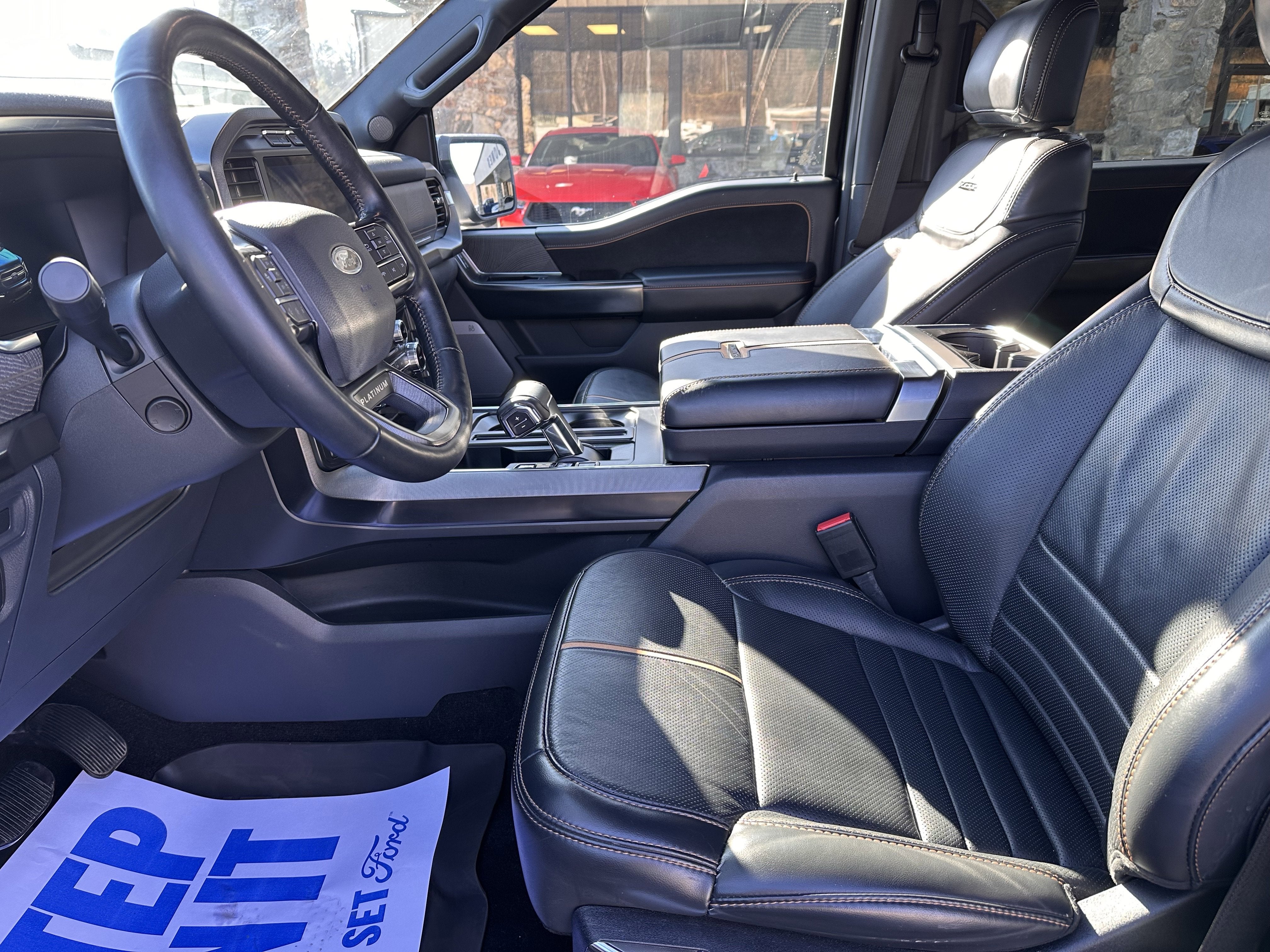 2022 Ford F-150 Platinum