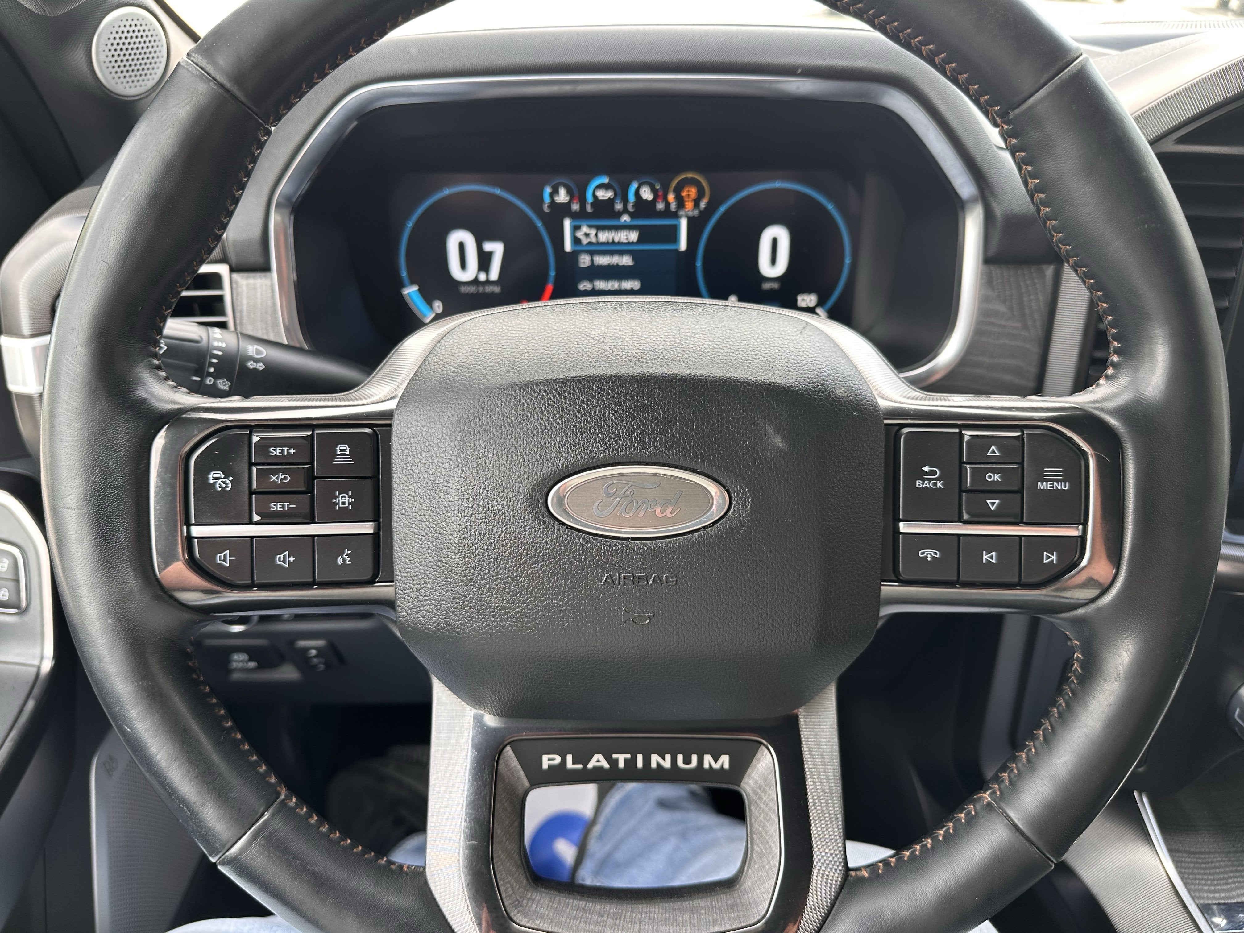 2023 Ford F-150 Platinum