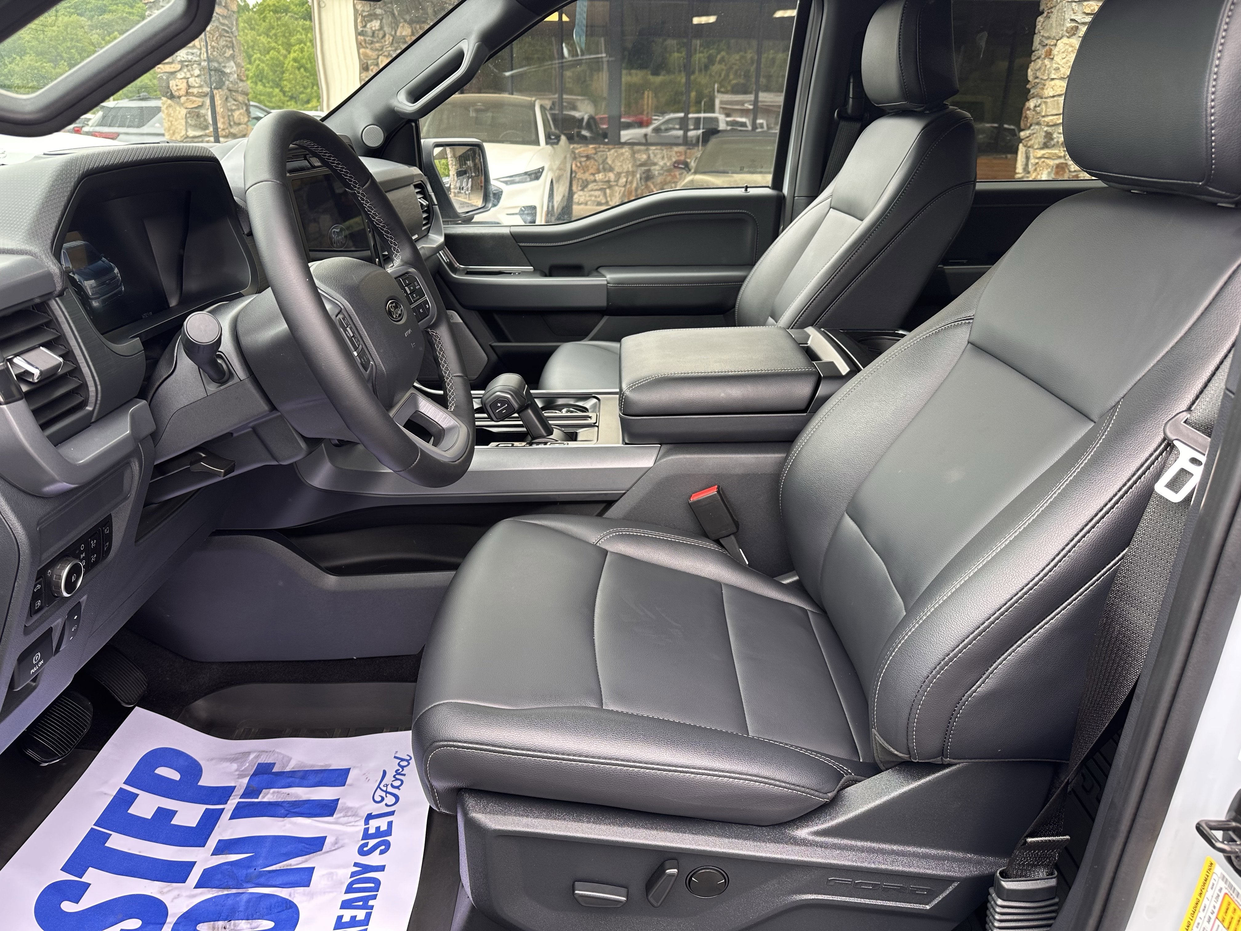 2025 Ford F-150 XLT Powerboost