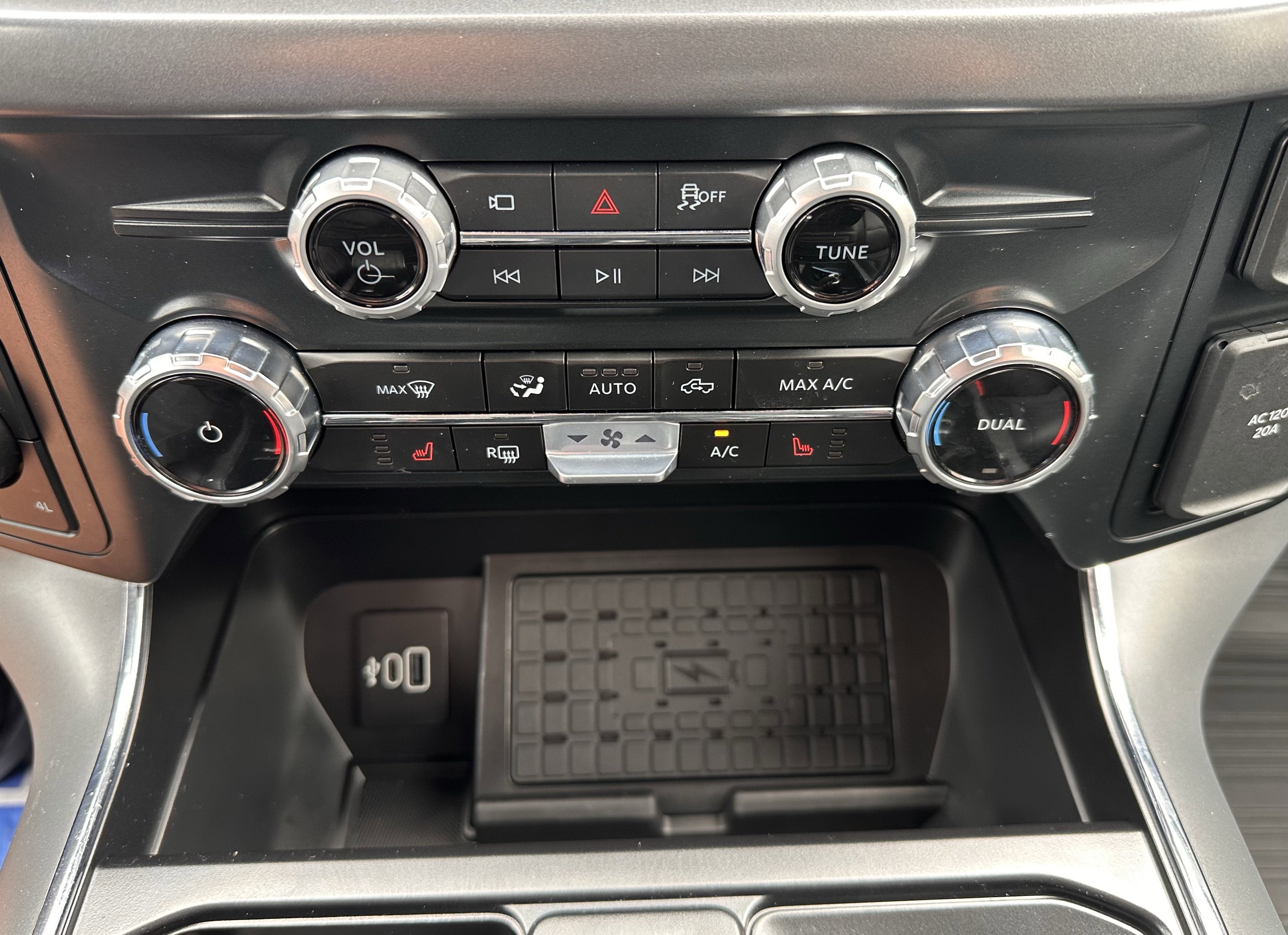 2025 Ford F-150 XLT Powerboost