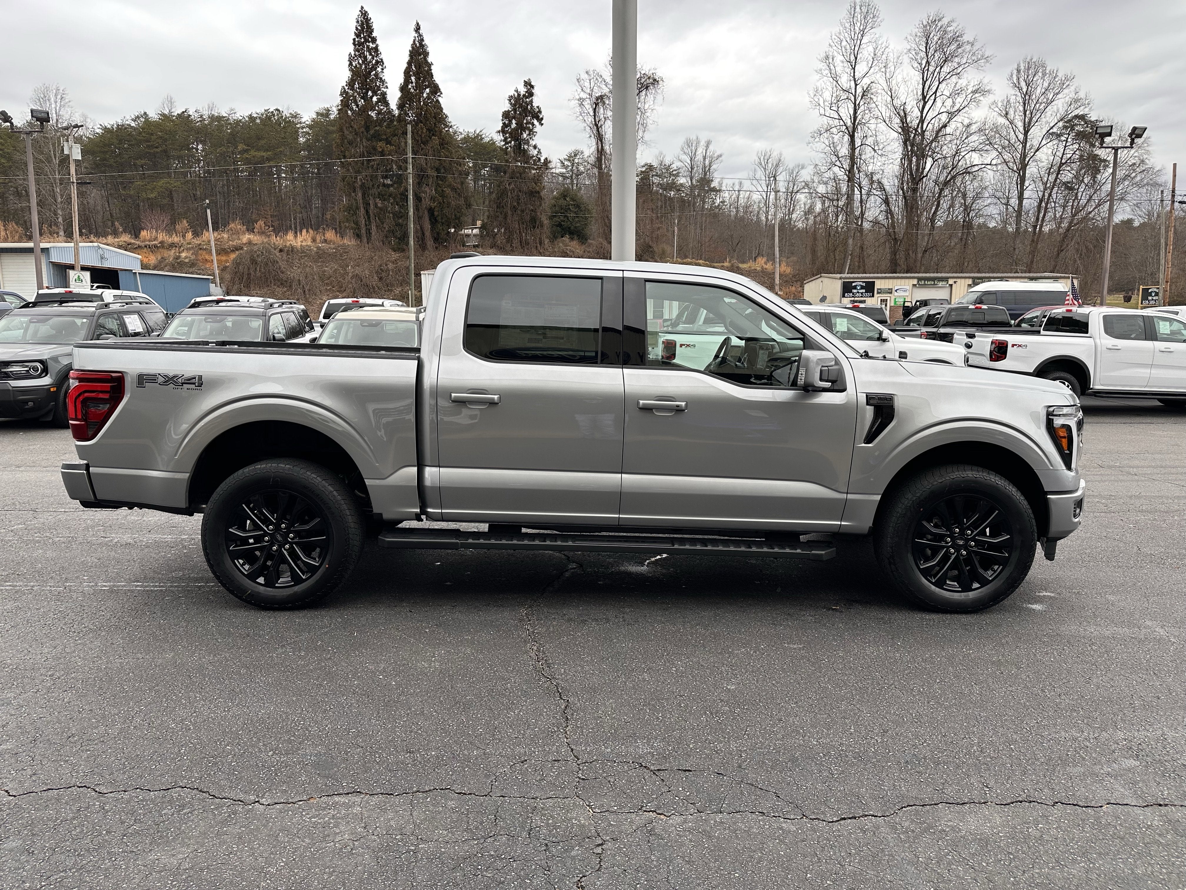2025 Ford F-150 LARIAT