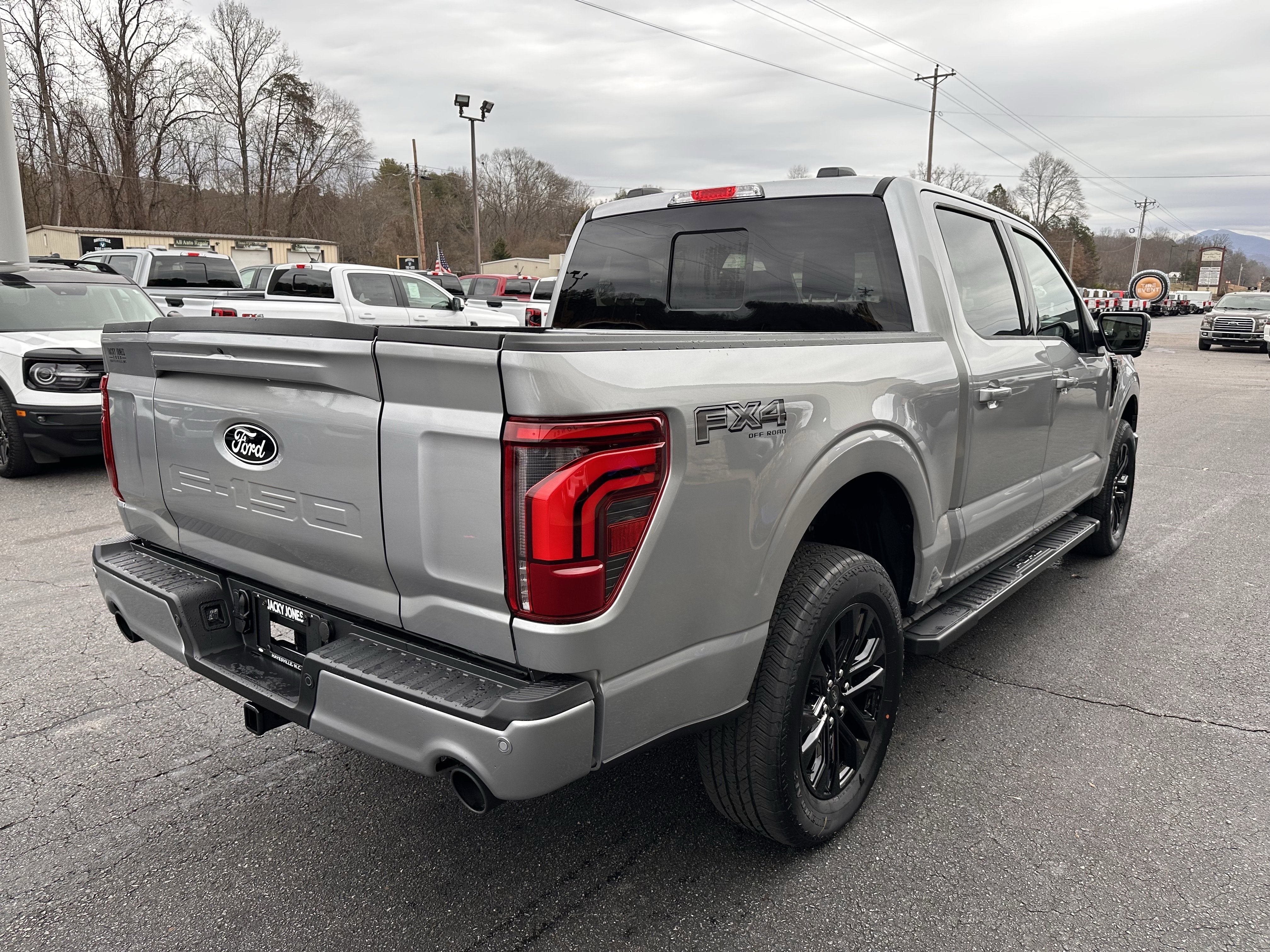 2025 Ford F-150 LARIAT