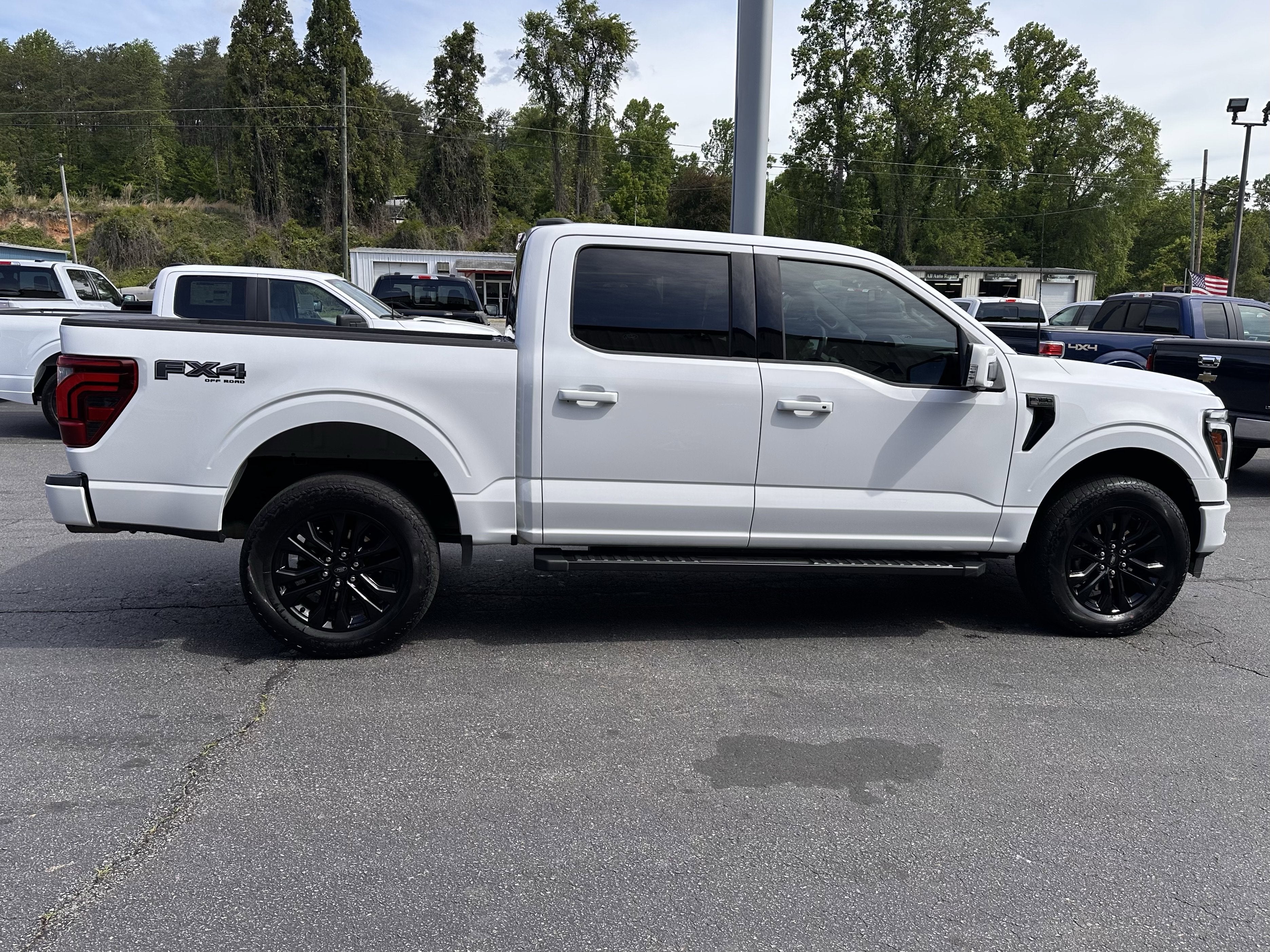 2024 Ford F-150 LARIAT