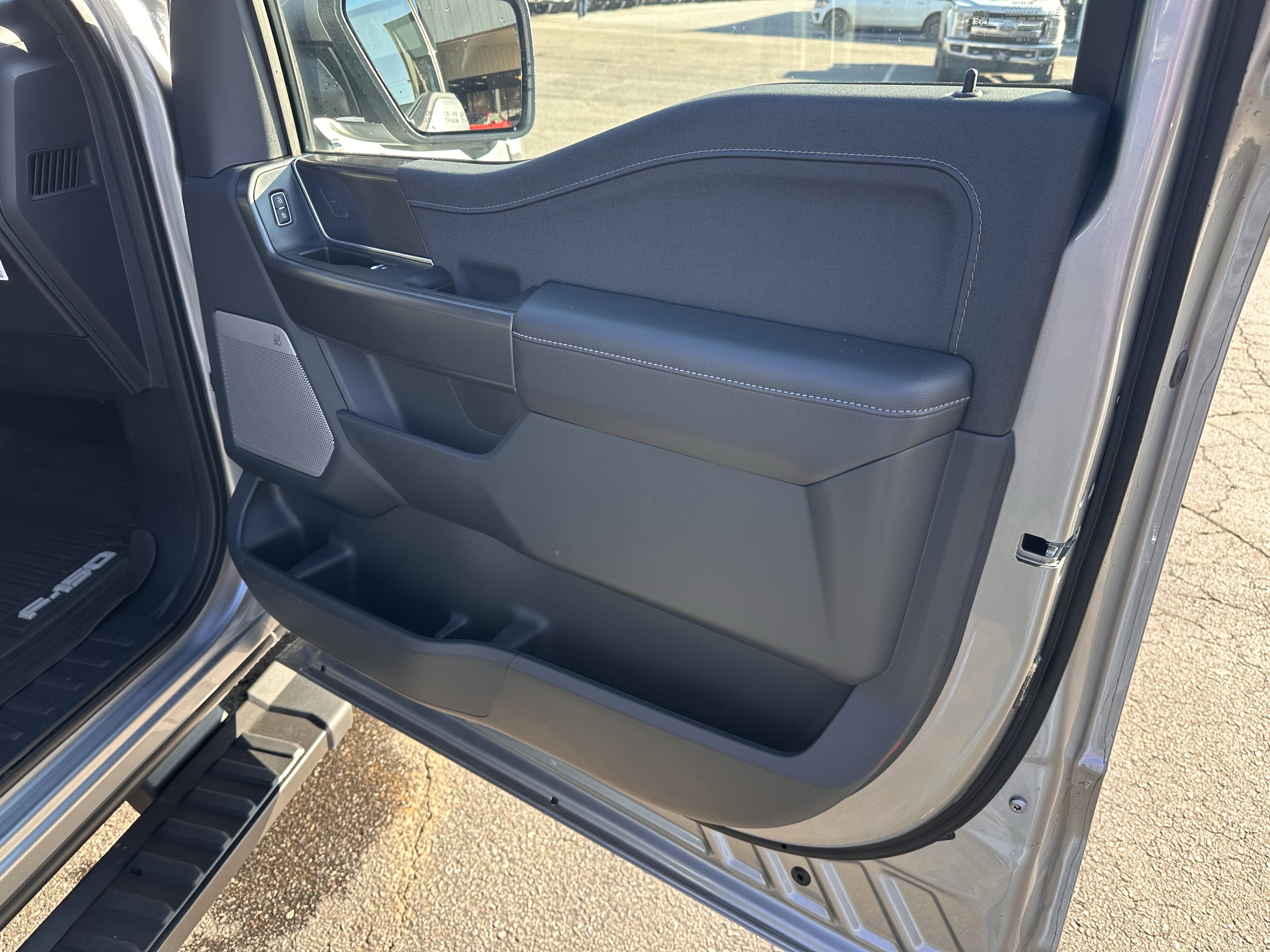 2025 Ford F-150 LARIAT - Courtesy Demo